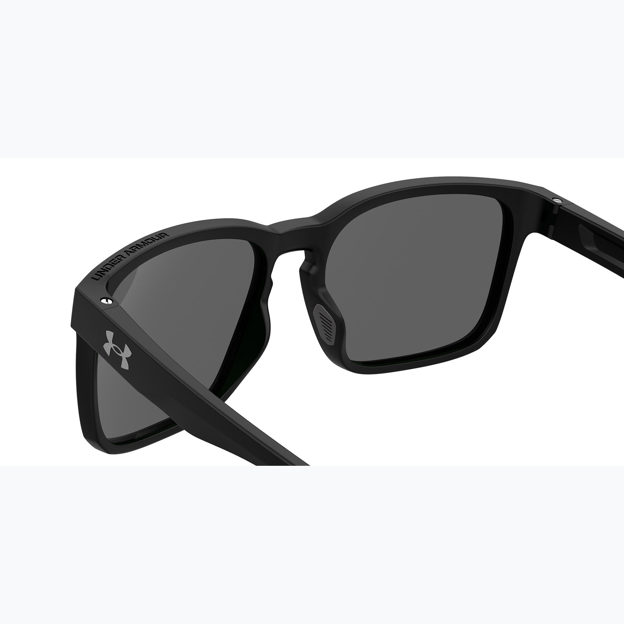 Lunettes de soleil Under Armour ASSIST 2 807 Noir / Bleu 6/7