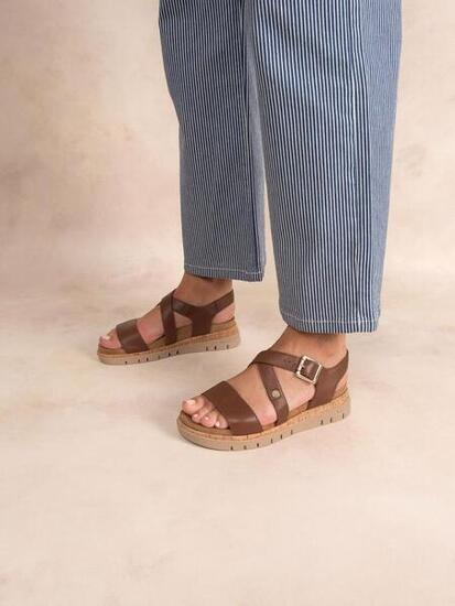 Sandales plates femme ZOELENN Brun