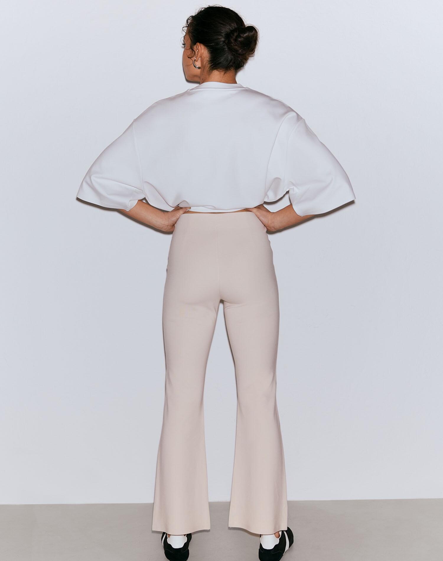 Mallas Mujer Mezcla de Modal Pierna Acampanada Tiro Alto Luxe Beige 6/7