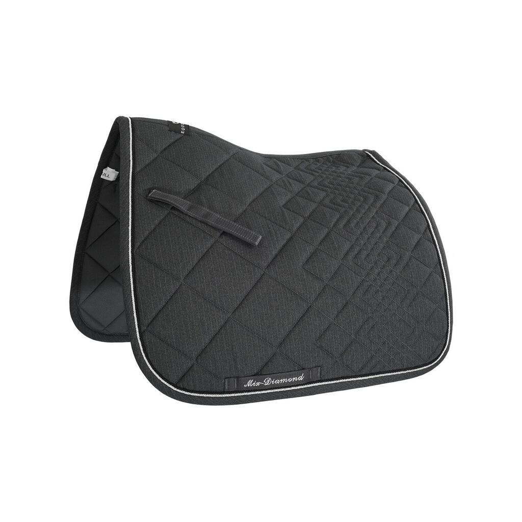 Dressage pad diamond