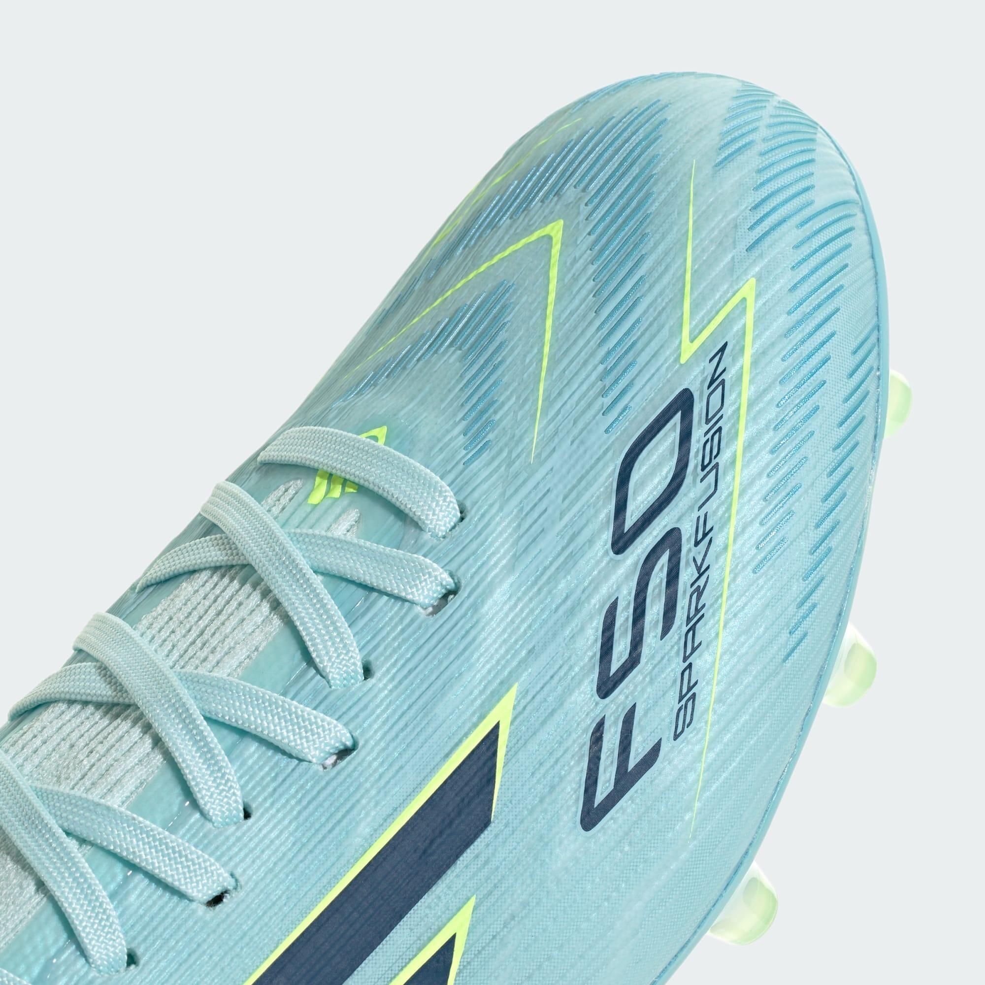 Chaussure de football femmes F50 SPARKFUSION PRO Mid Cut Terrain souple / 5/7