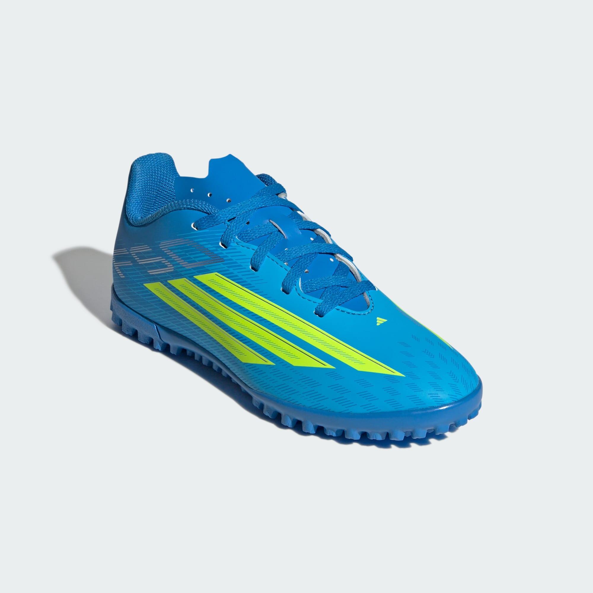 Scarpe da calcio F50 Club per erba sintetica per bambini e bambine 4/7