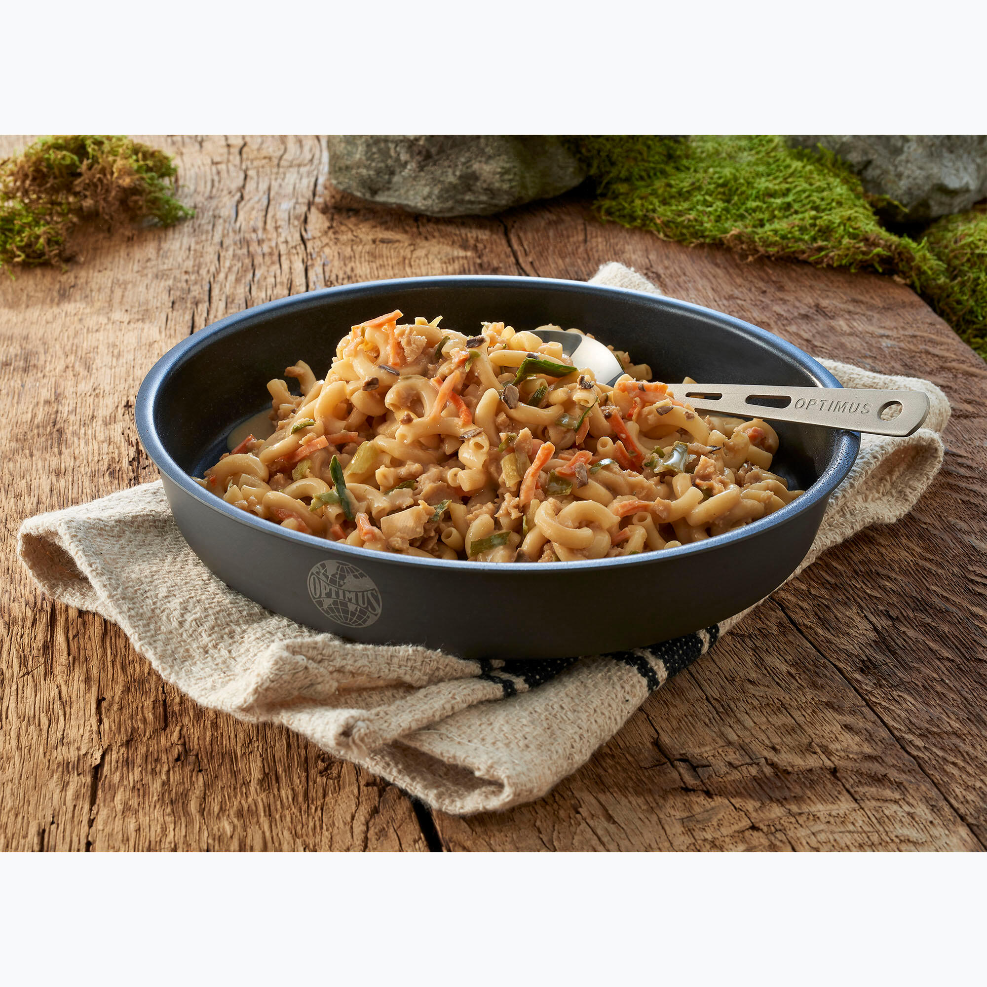 Żywność liofilizowana Trek'n Eat Grzyby leśne - Ragout sojowe z makaronem 2/3