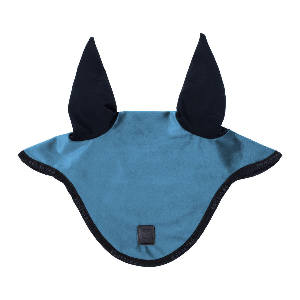 Technical fabric louvre cap