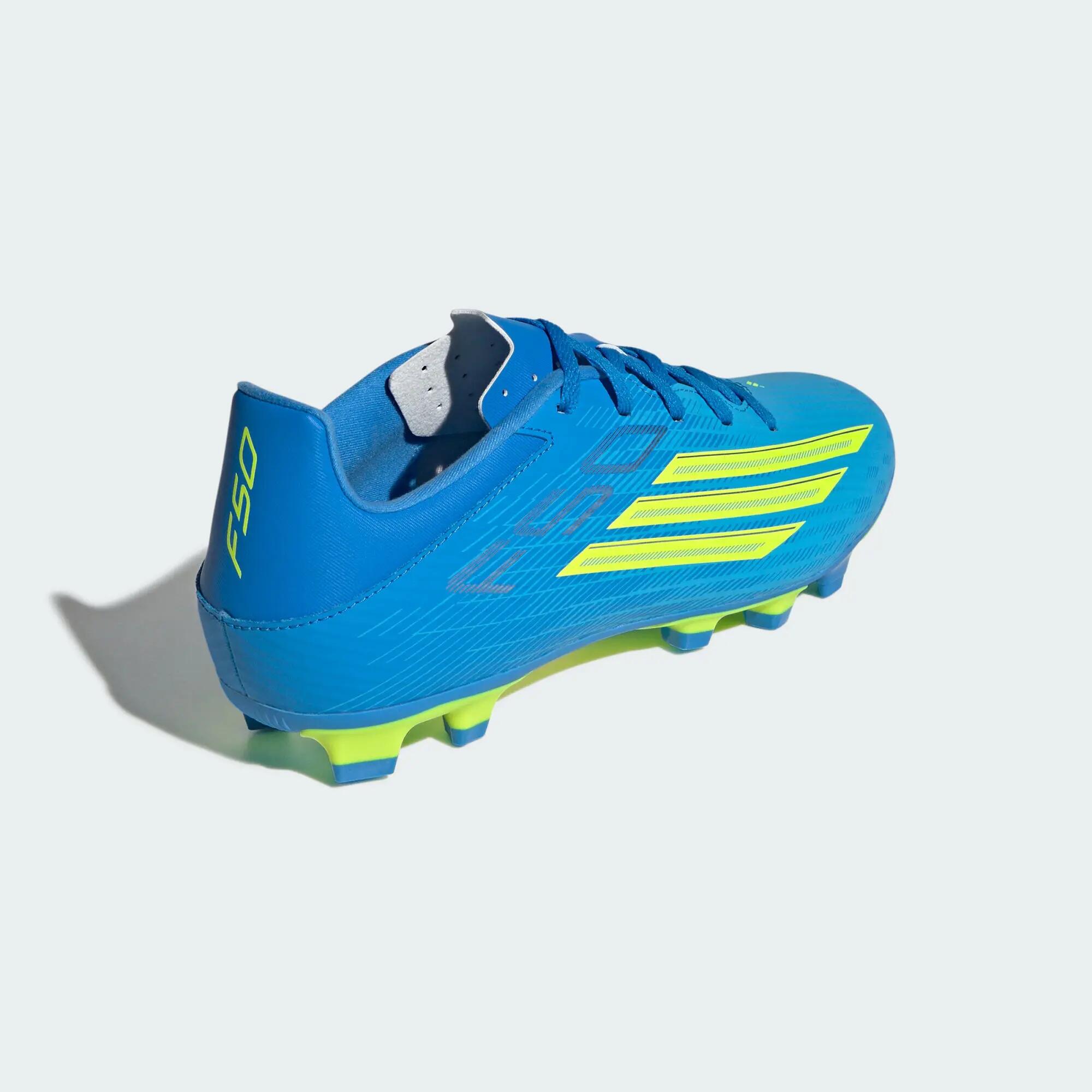 Scarpe da calcio F50 CLUB per terreni naturali compatti/multiterreno 7/14