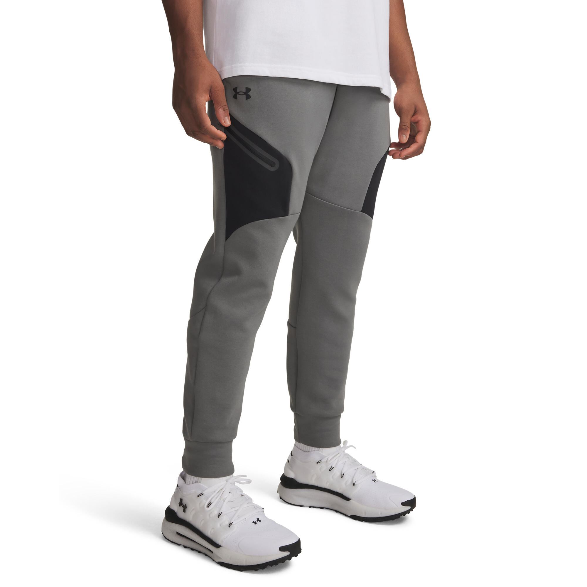 UNDER ARMOUR picture