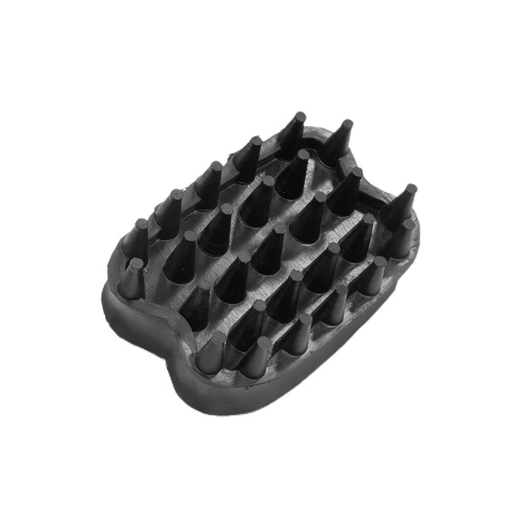Rectangular rubber curry comb with rounded tips