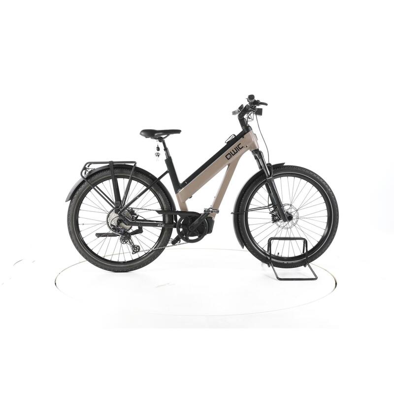 18cffc5b-3f5a-4def-b4e9-ff3ad356163f_c30