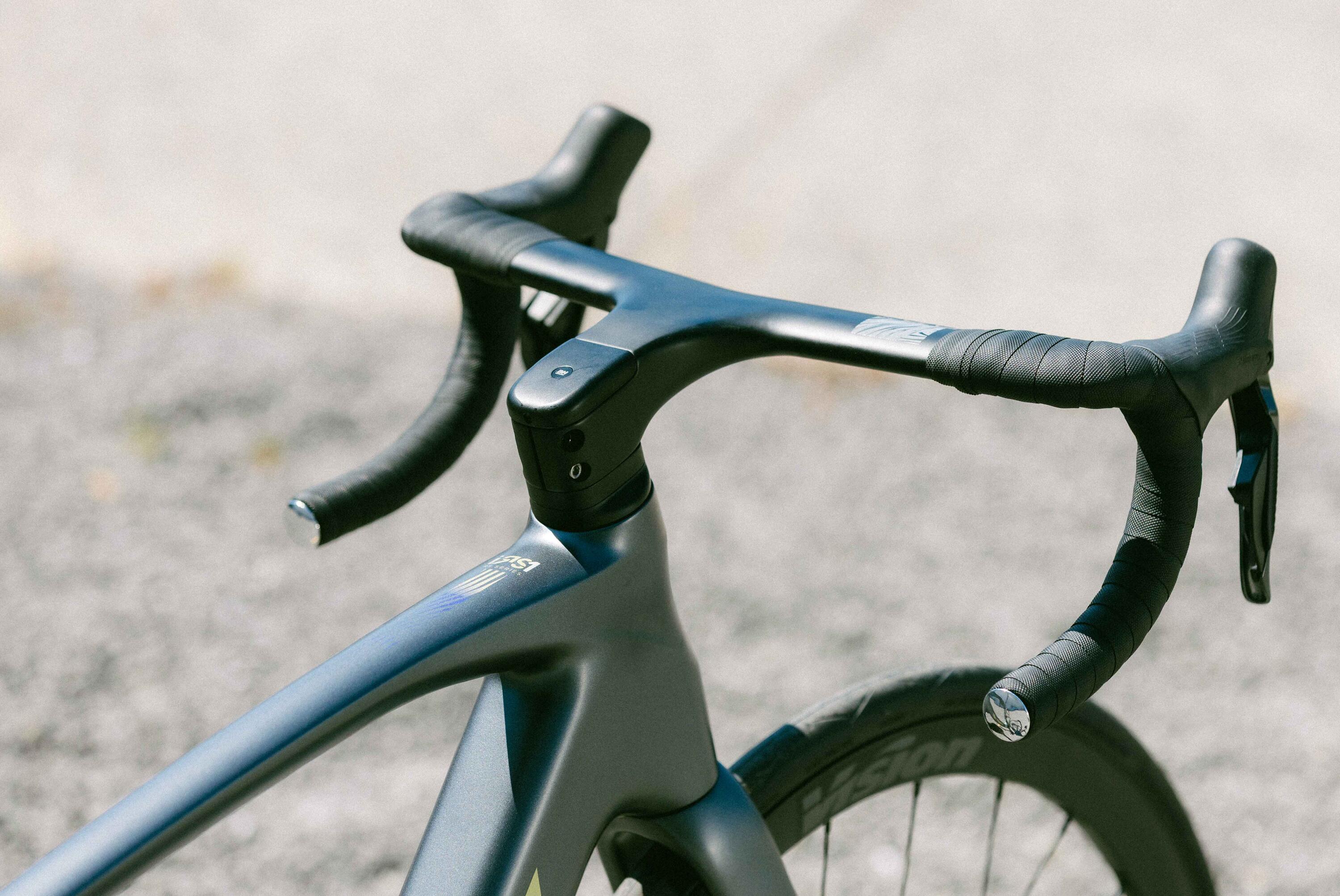 Bicicleta eléctrica carretera Bh Irs1 Carbon 1.6 (2026)gris-amarillo 4/4