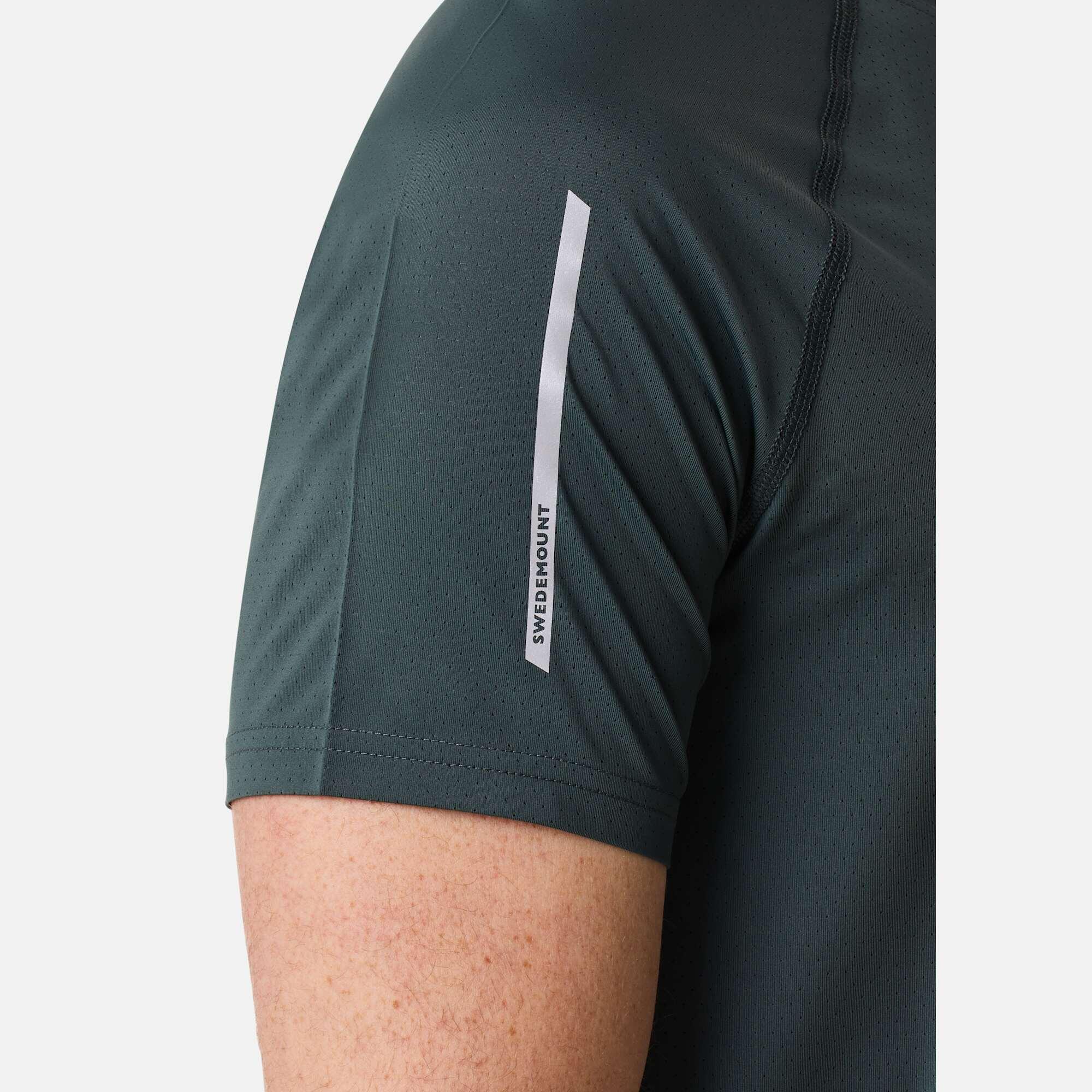 Herren Training Synthetik-T-Shirt Schnelltrocknend Core 5/9