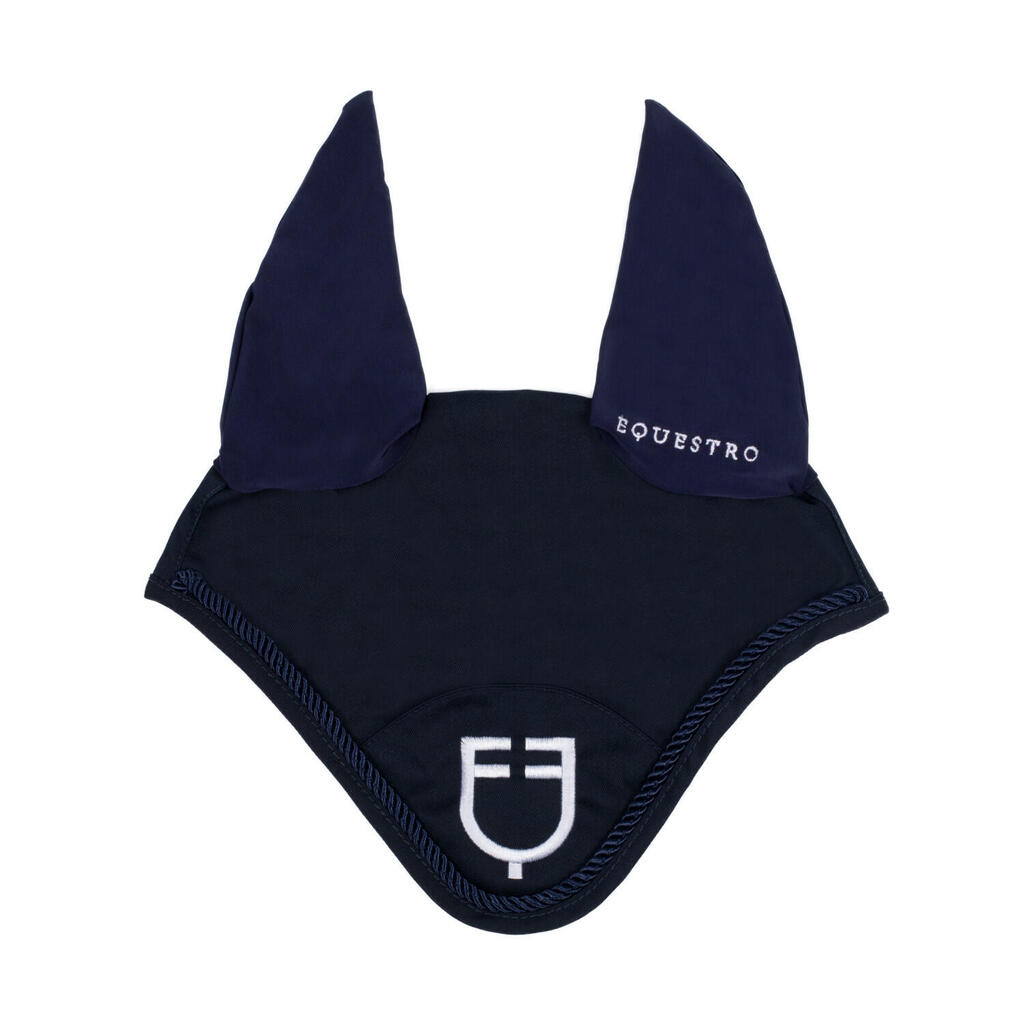 Cotton cap with logo