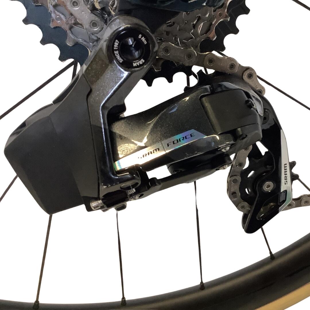 Second Life - Bici da corsa Eddy Merckx Pevele Force AXS 2x12v M 2/6