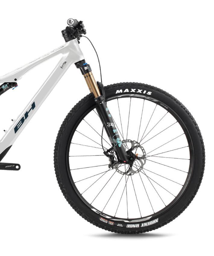 Bicicleta eléctrica Bh Ilynx Race Carbon 7.8 (2026)blanco-verde 2/3