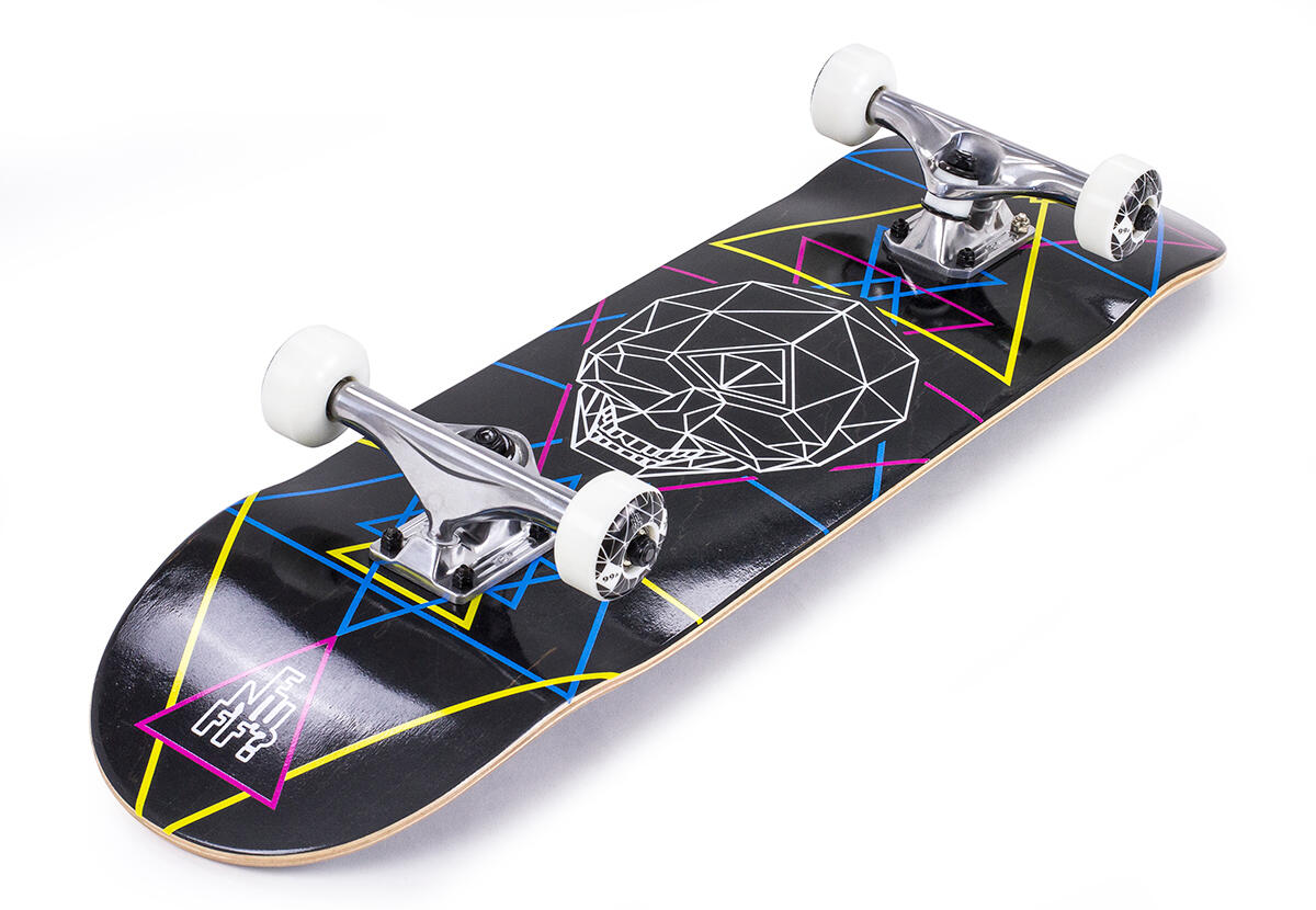 Geo Skull 8inch Complete Skateboard 2/3
