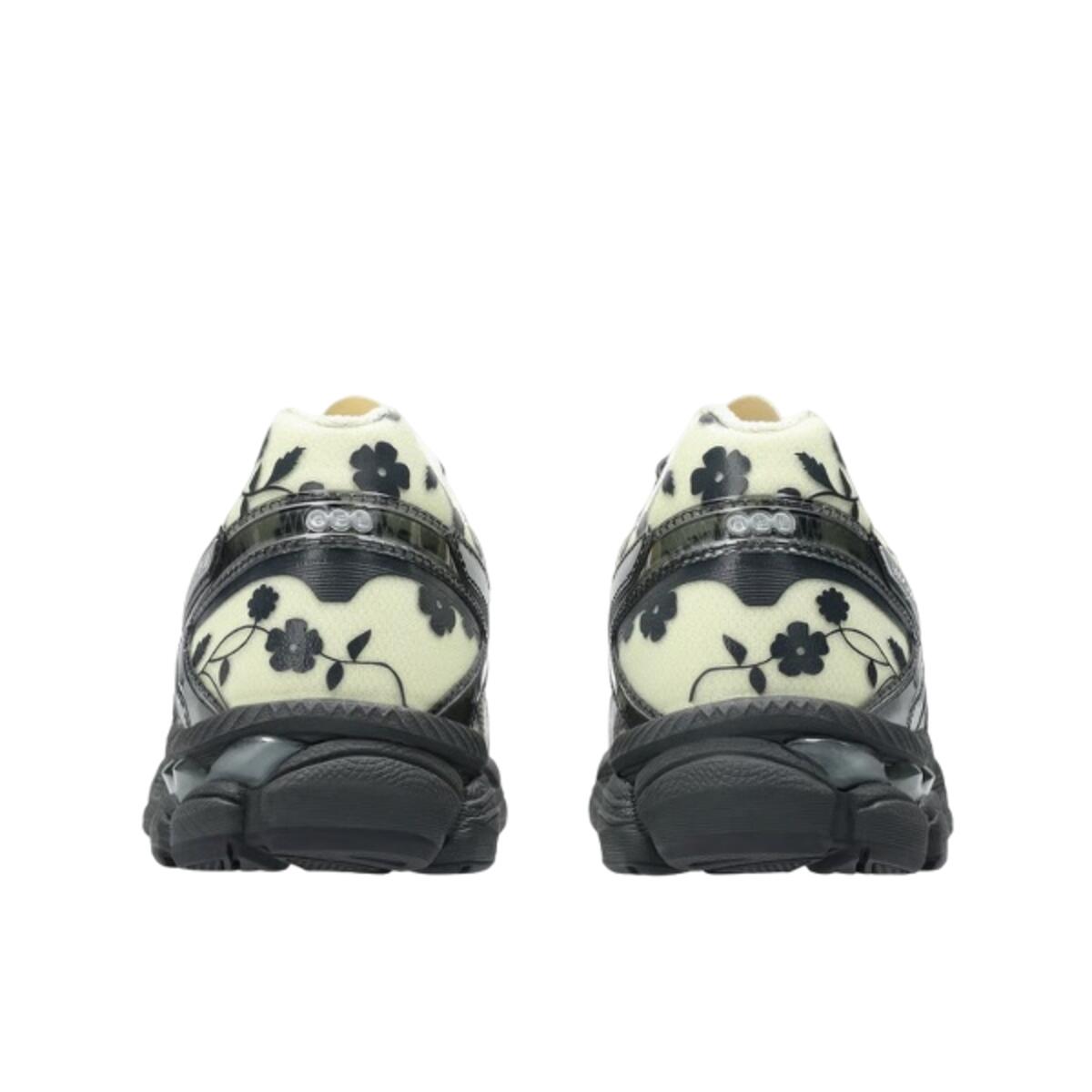 Schuhe  Gel-Cumulus 16 Cecilie Bahnsen Floral Pack Ivory Black 3/4