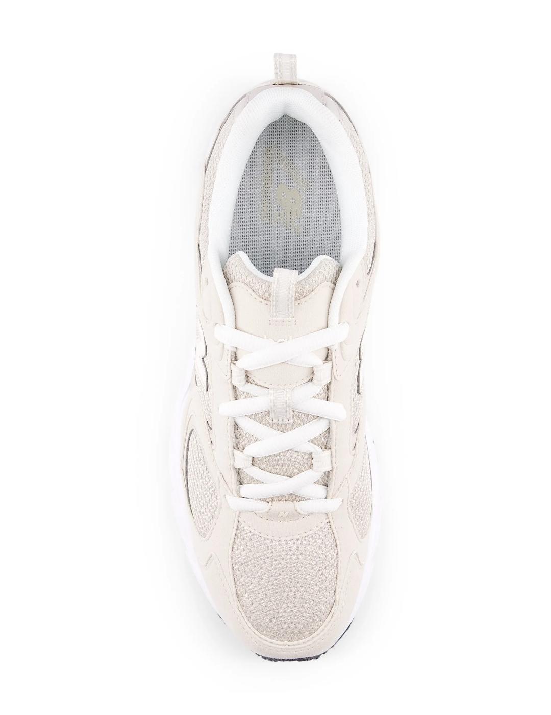 Chaussures pour femmes New Balance 408 Beige. 5/6