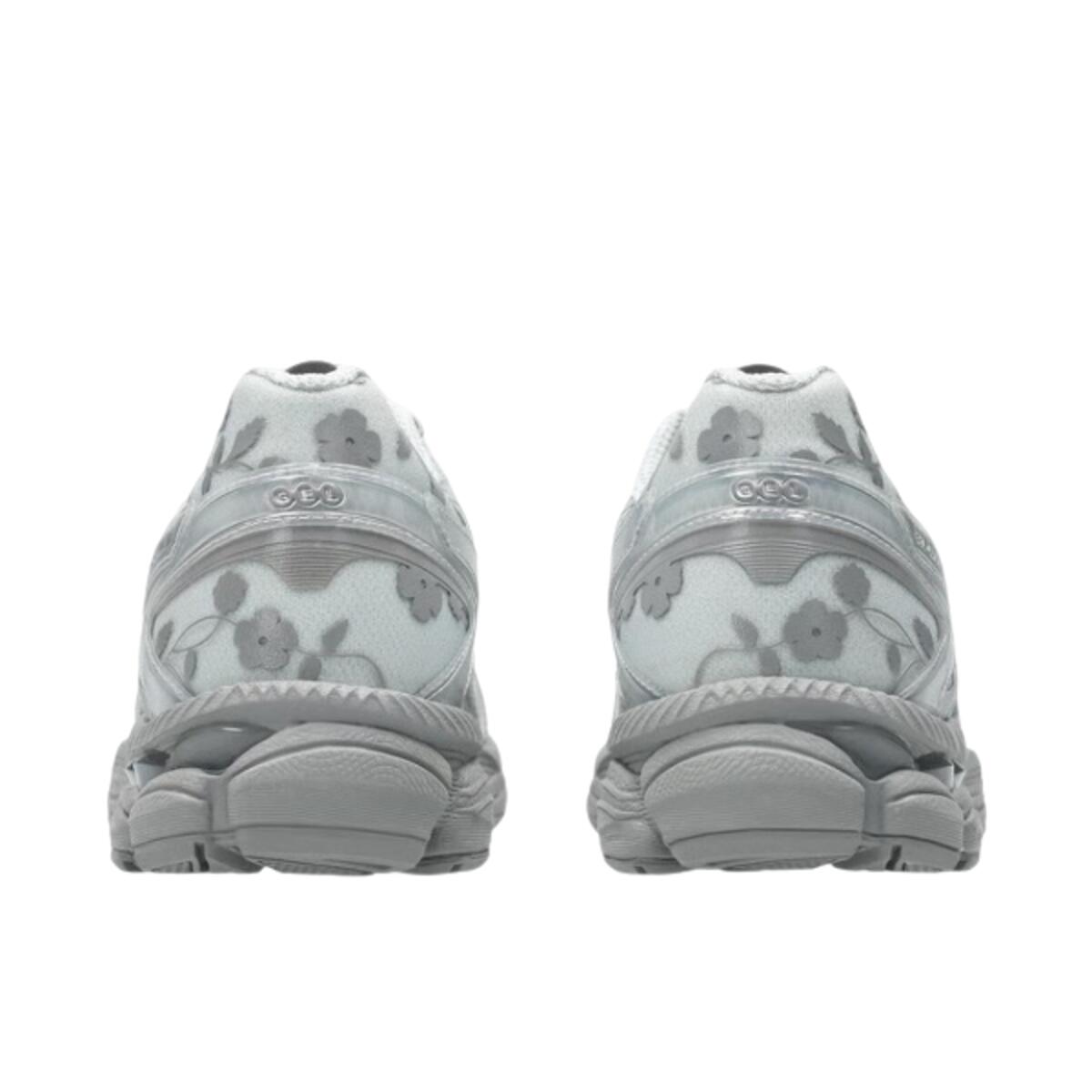 Schuhe  Gel-Cumulus 16 Cecilie Bahnsen Floral Pack Glacier Grey 3/4