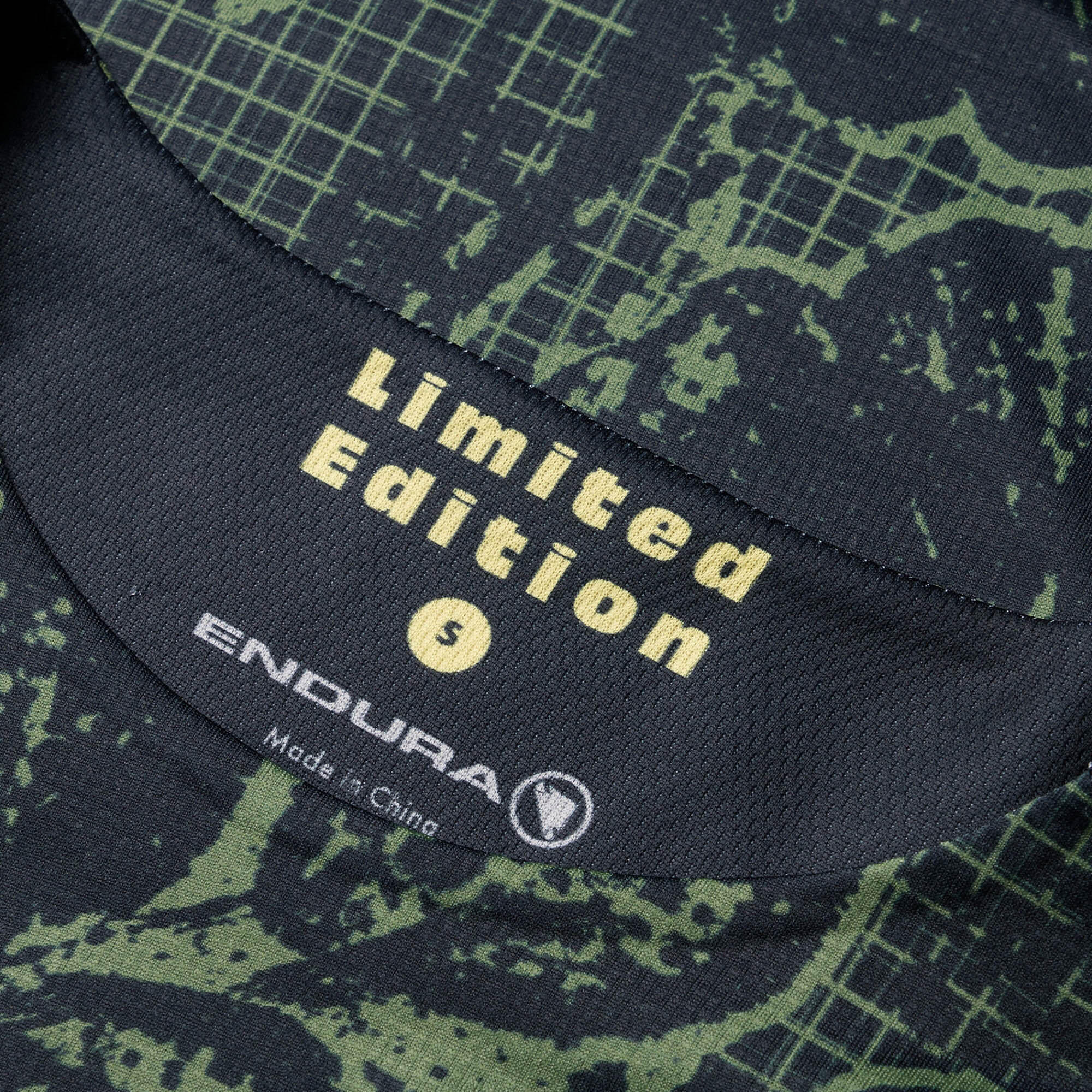Camiseta de manga comprida feminina de ciclismo Endura Floral Ltd W 6/7