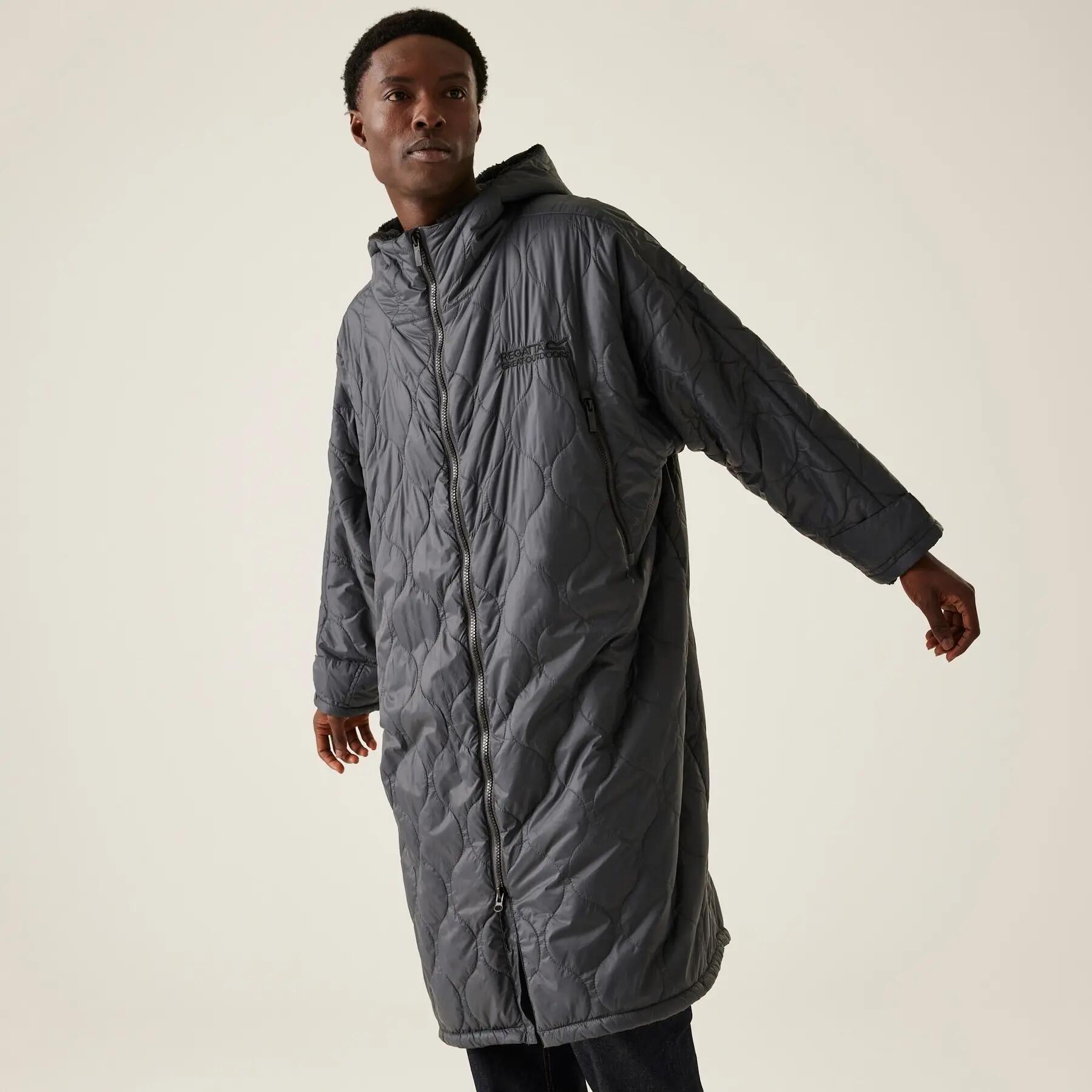 Poncho acolchado para cambiar bebés Regatta Change 2/7