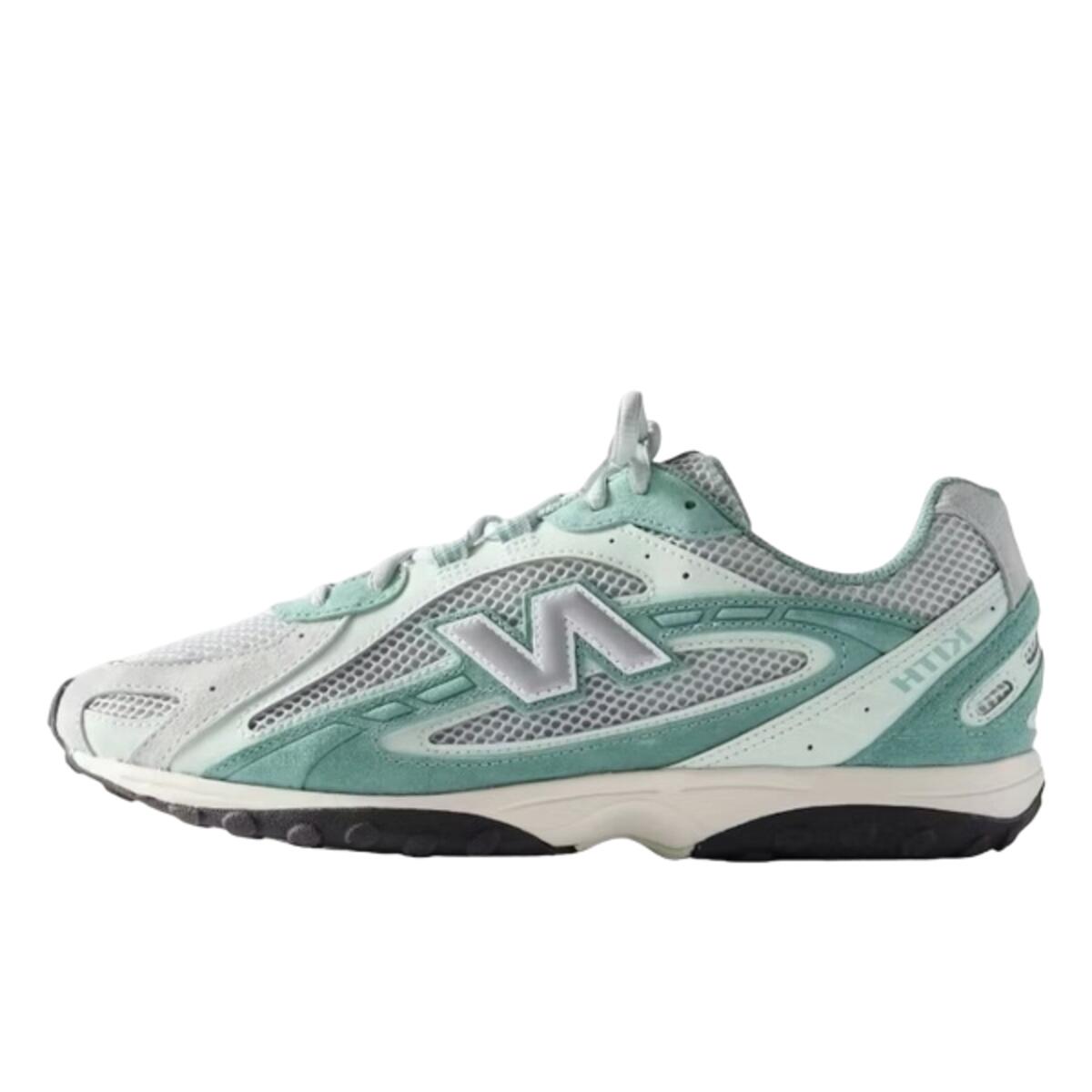 NEW BALANCE picture