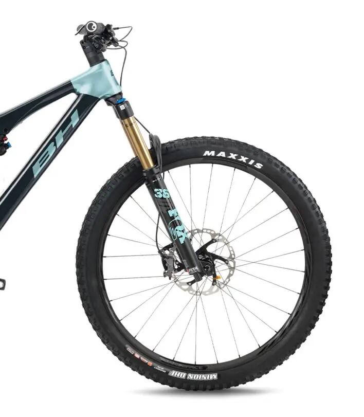 Elektrische mountainbike BH Bikes ITrail Carbon 8.9 2/3