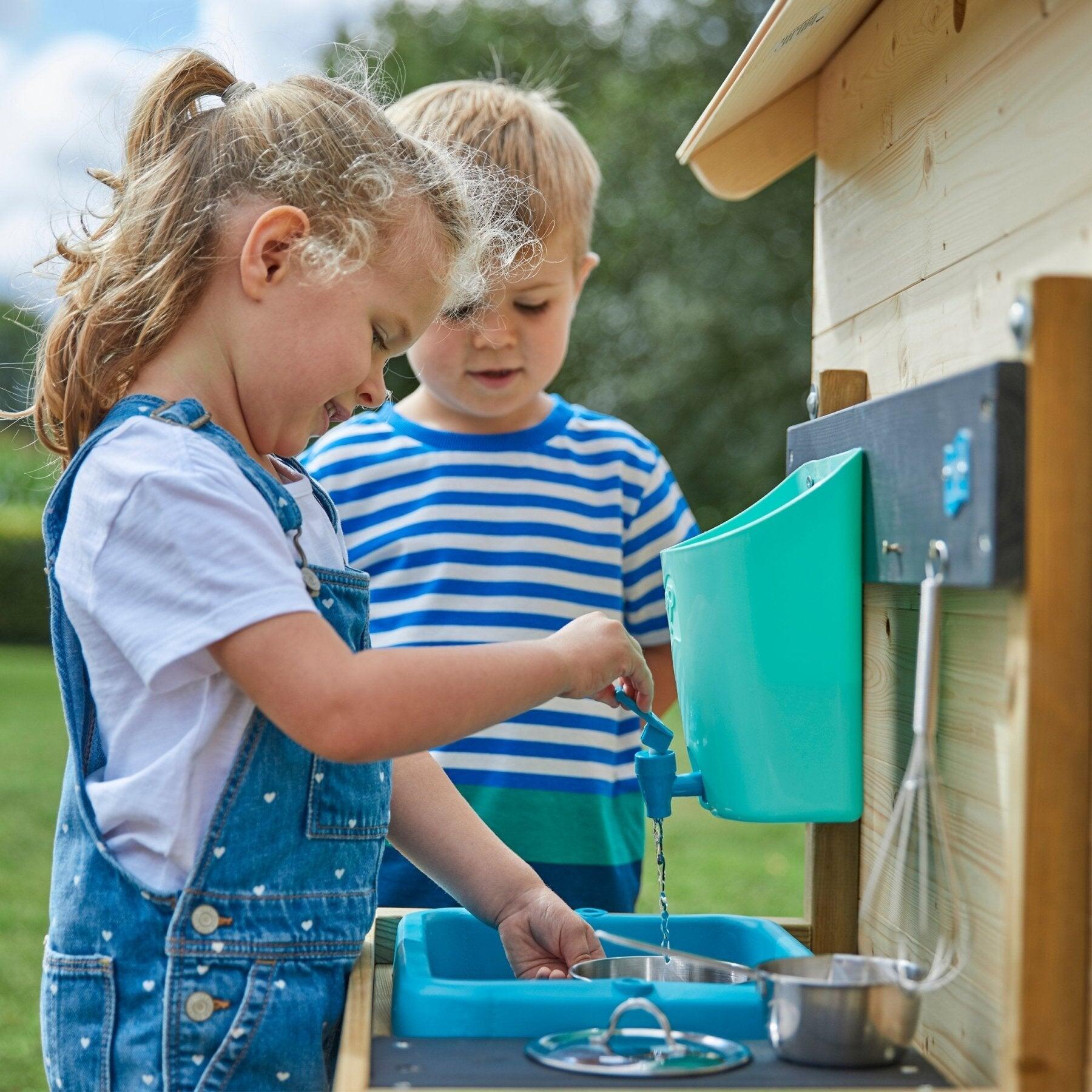 Kinderhuisje met buitenkeuken REFUGE bruin FSC® 3/5