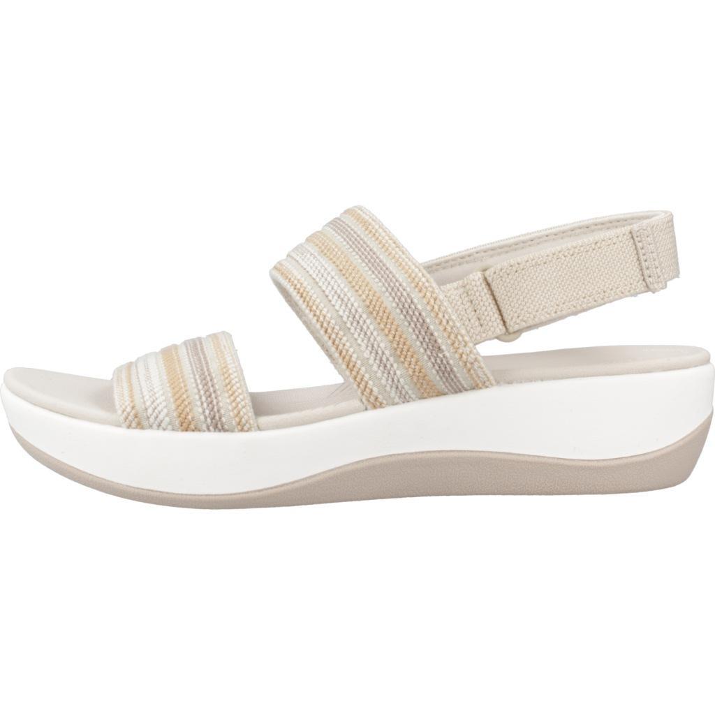 Clarks Modelo Arla Stroll Cor Bege 2/5