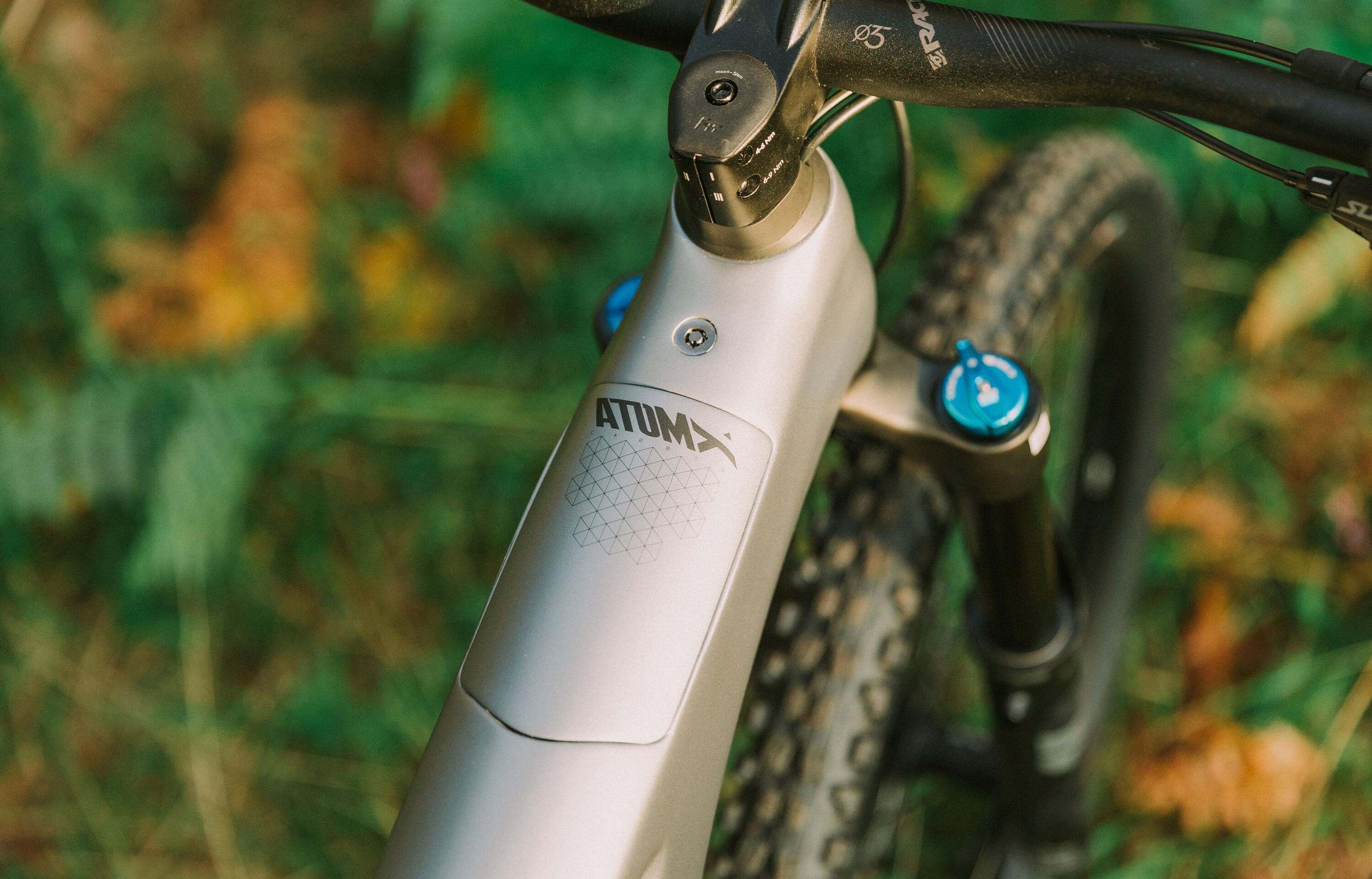 Bicicleta eléctrica Bh Atomx Lynx 9.8 (2025)gris-negro 3/4