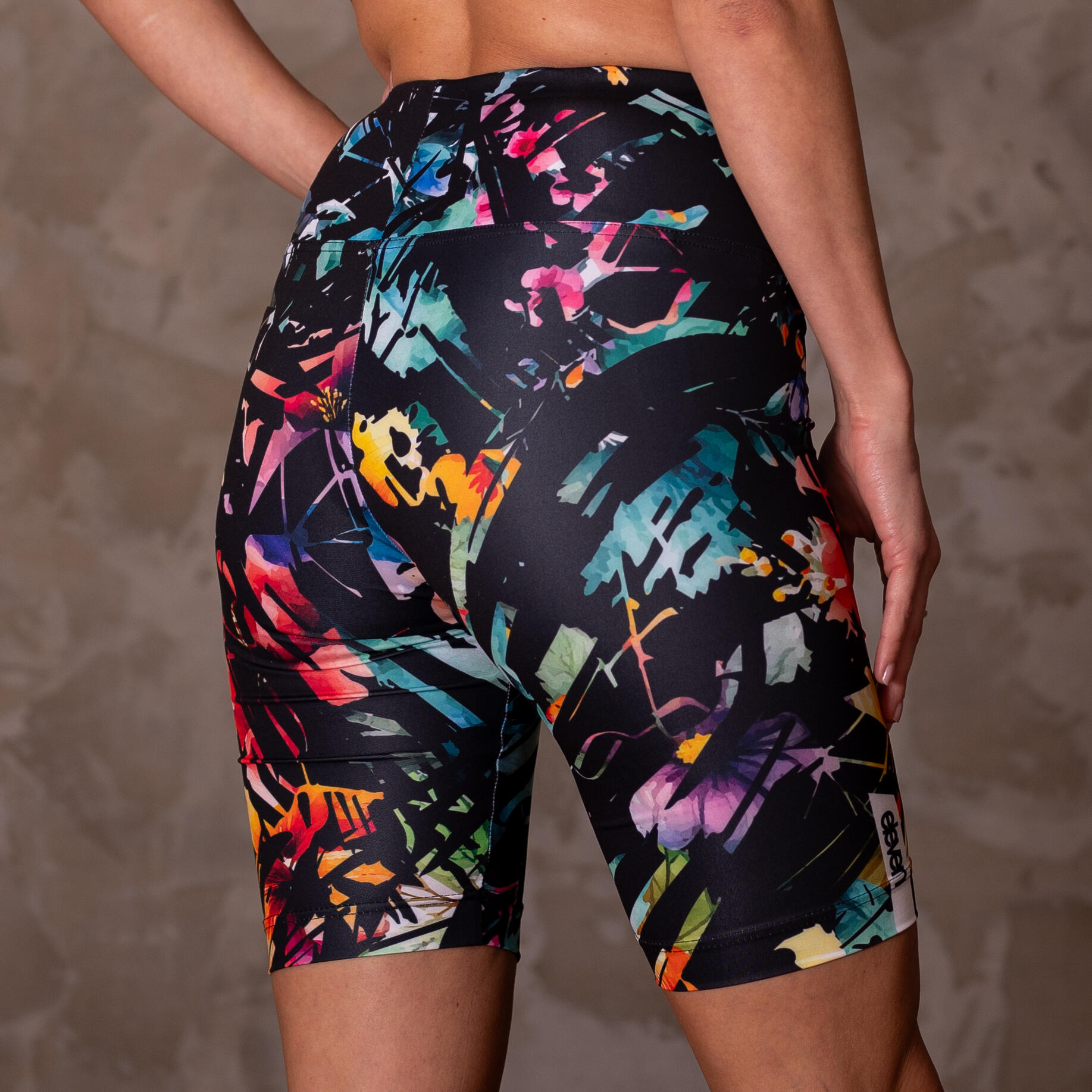 Dámské fitness šortky Eleven Lisbeth Euphoria – jóga a pilates 4/7
