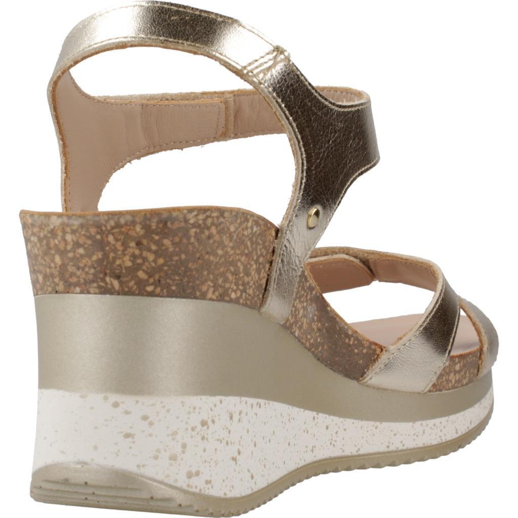 Sandales Panama Jack Modèle Nica Sport B11 Couleur D´or 3/5