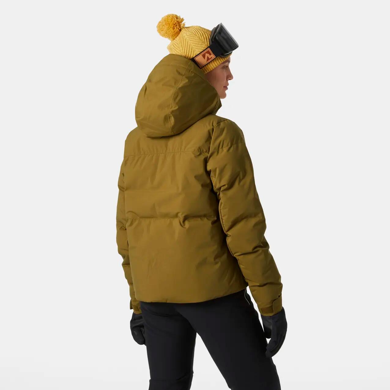 HELLY HANSEN W NORA SHORT PUFFY JKT DARKEST SPRUCE - Ski-jas