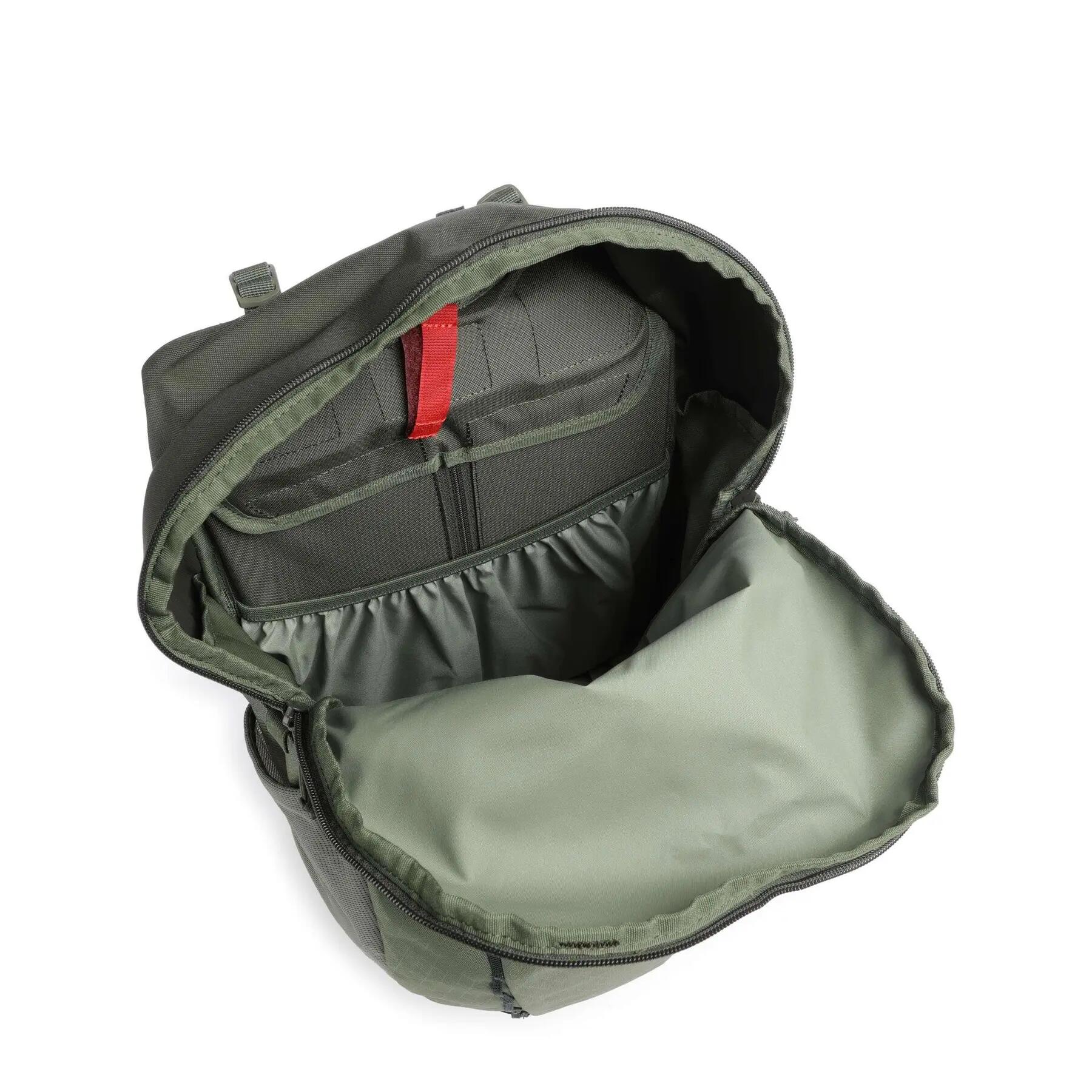 Mochila em poliéster reciclado VAUDE Agile Air 3/4