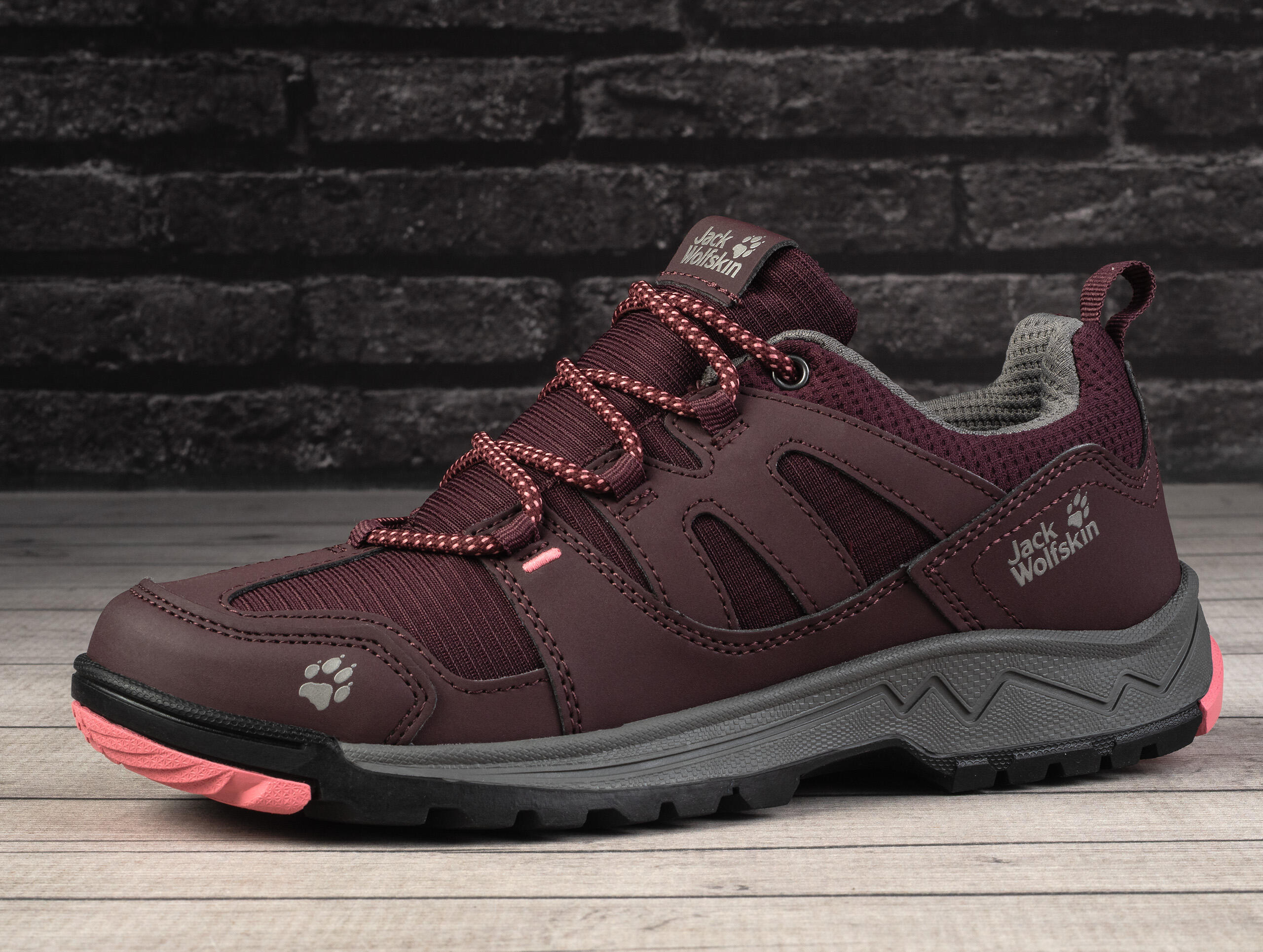 Buty damskie sportowe trekkingowe Jack Wolfskin WOLF HIKER LOW K 4/7