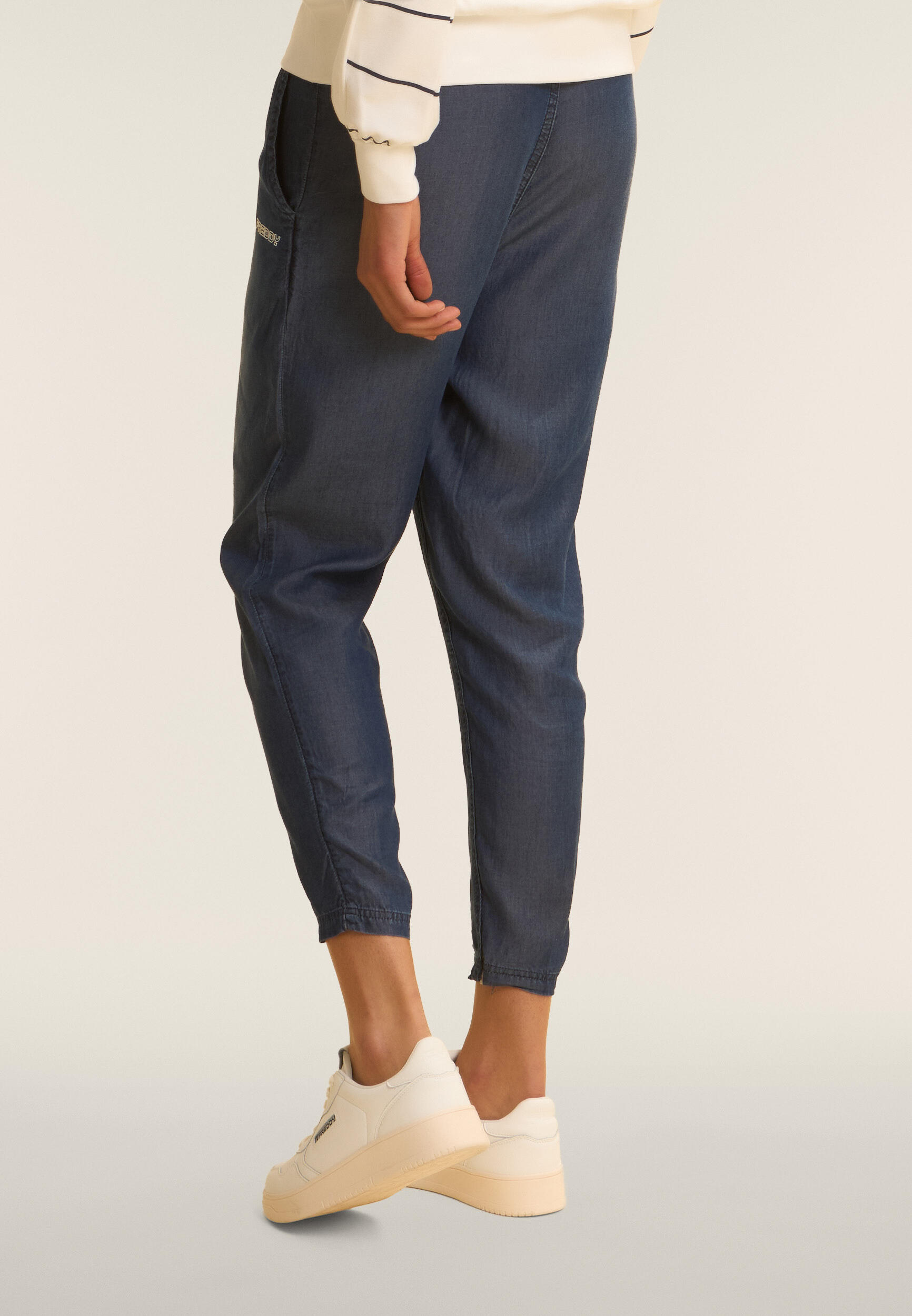 Pantaloni Sportivi Cropped in Chambray con Vita Alta 3/4