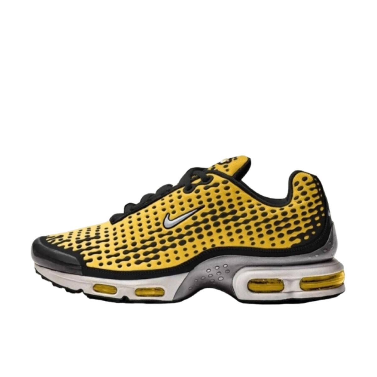 NIKE picture