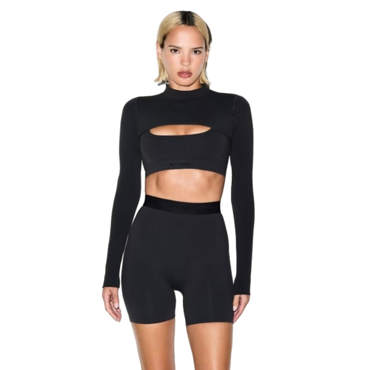 x SKIMS Women's Vintage Seamless Shrug Obsidian 3/5