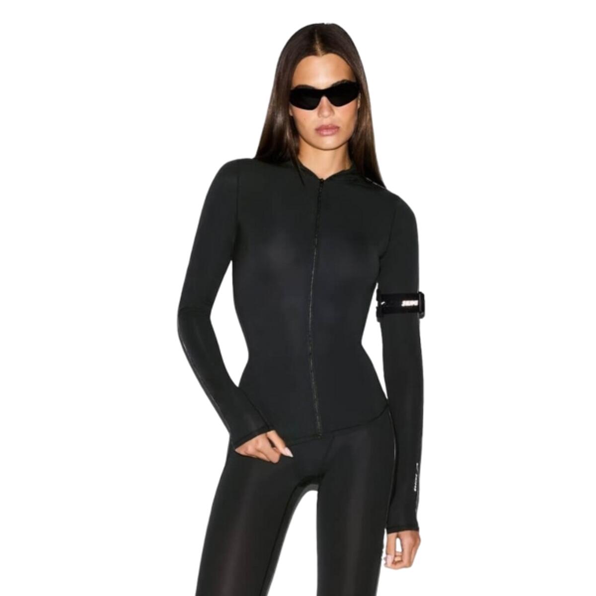 x SKIMS Women's Weightless Layers Zip Up Hoodie Obsidian 2/5