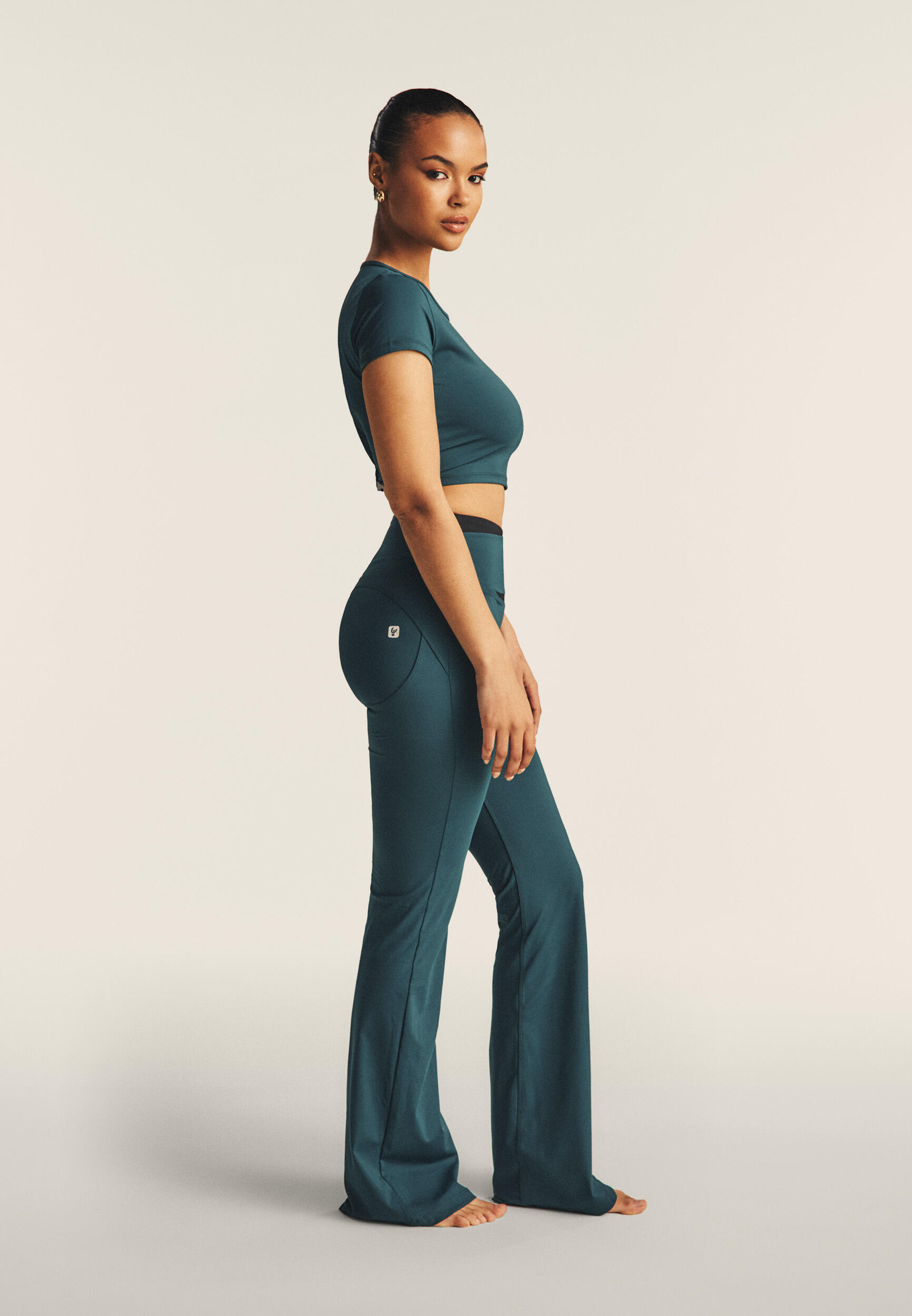 Leggings flare WR.UP CORE vita altissima inserti a contrasto 2/4