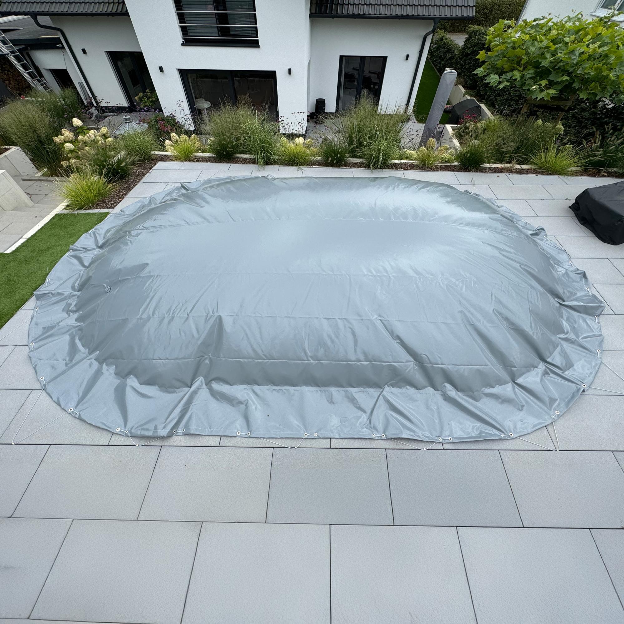 Luftkissen Poolabdeckung CF Aeroshield, aufblasbare Abdeckplane oval
achtform 62 2/7
