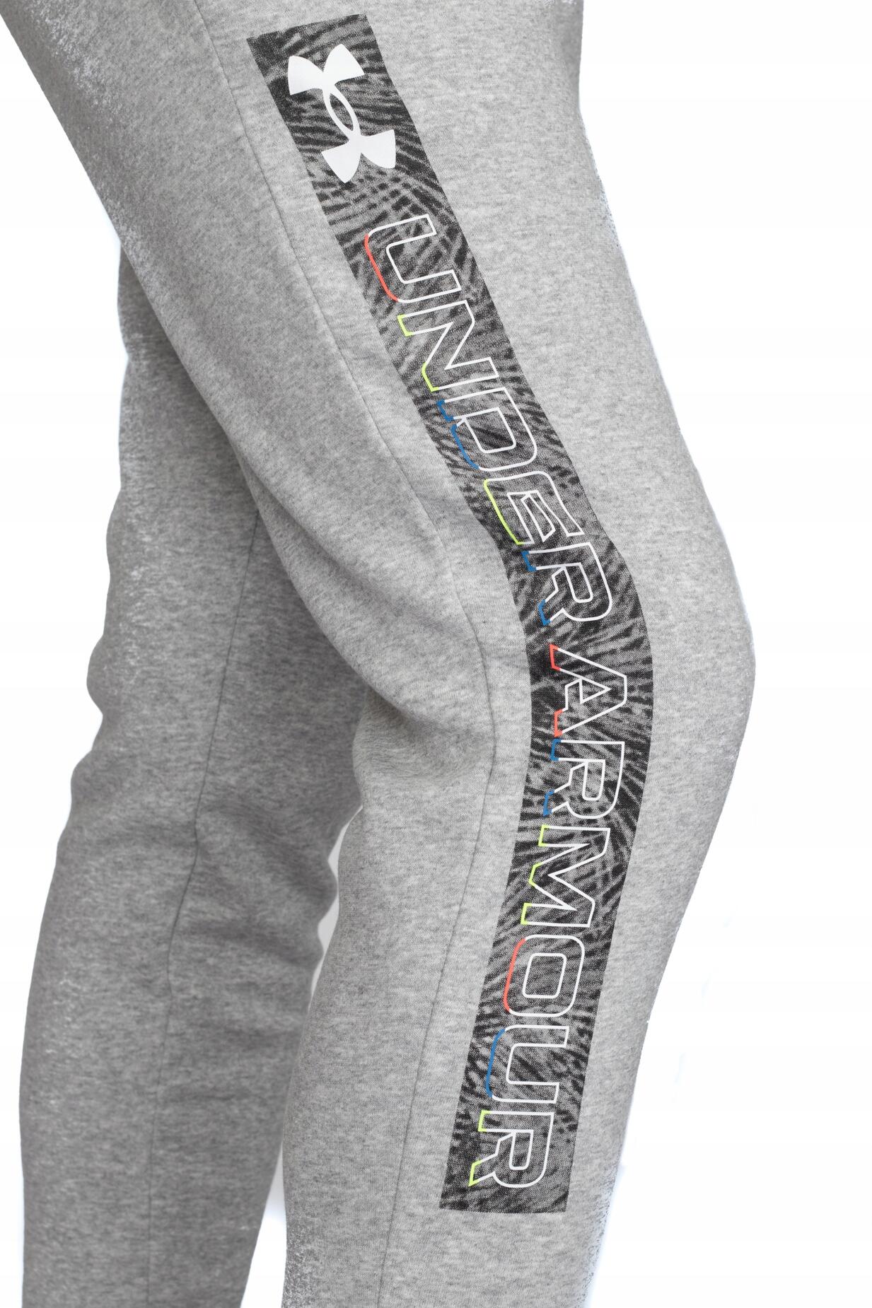Herren Jogginghose Under Armour 6/7