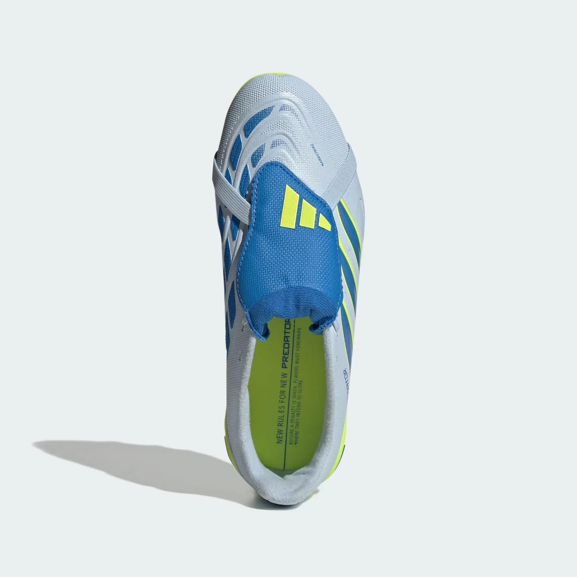 Predator League Fußballschuhe mit umklappbarer Zunge für Kunstrasen für Kinder. 2/8