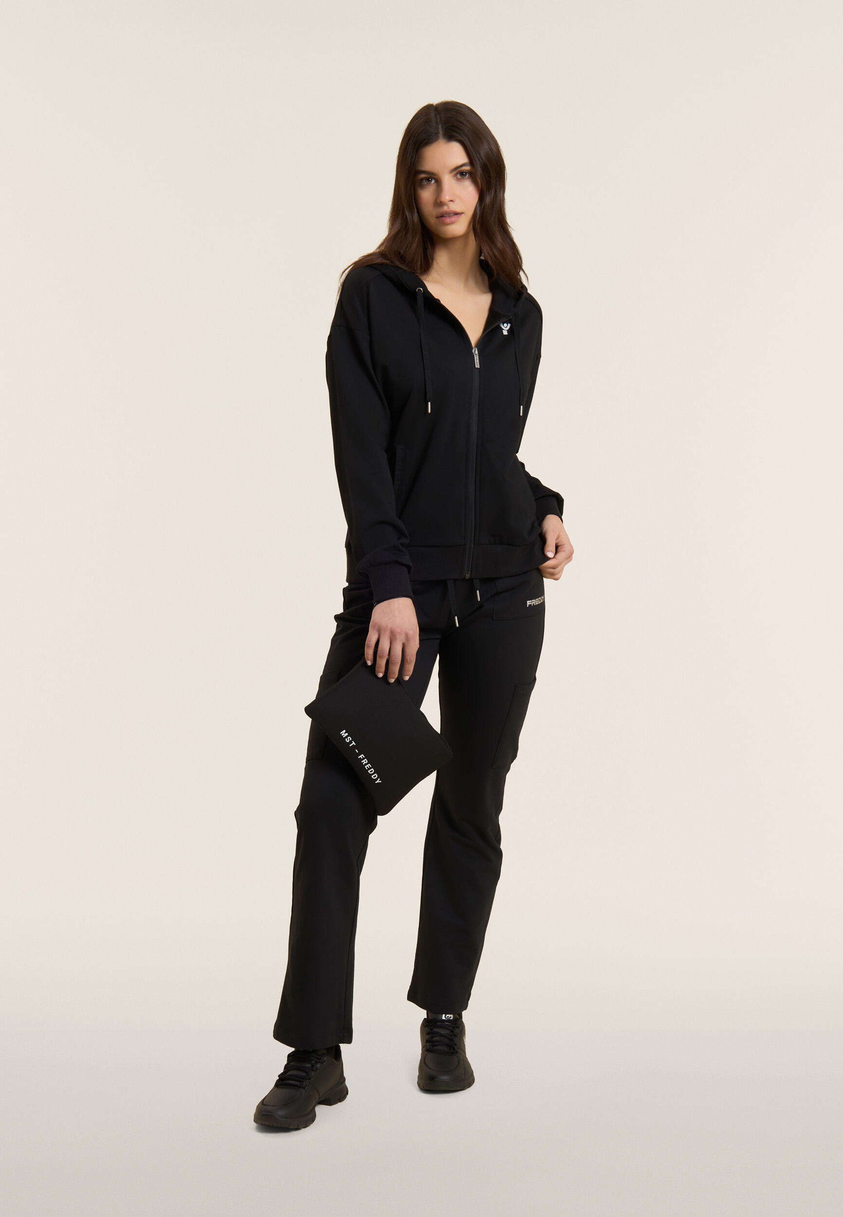 Pantalon classique avec poches plaquées et jambe droite 5/5