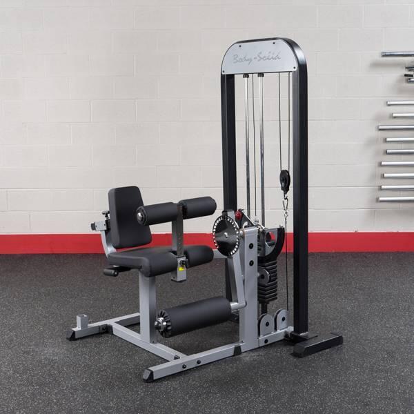 EXTENSIÓN DE PIERNAS Y CURSO DE PIERNAS con una pila de pesas de 95 kg