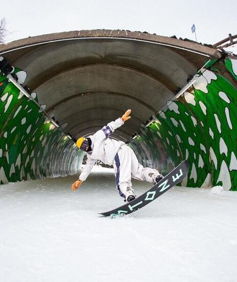 R2ARARE Pantalons Homme