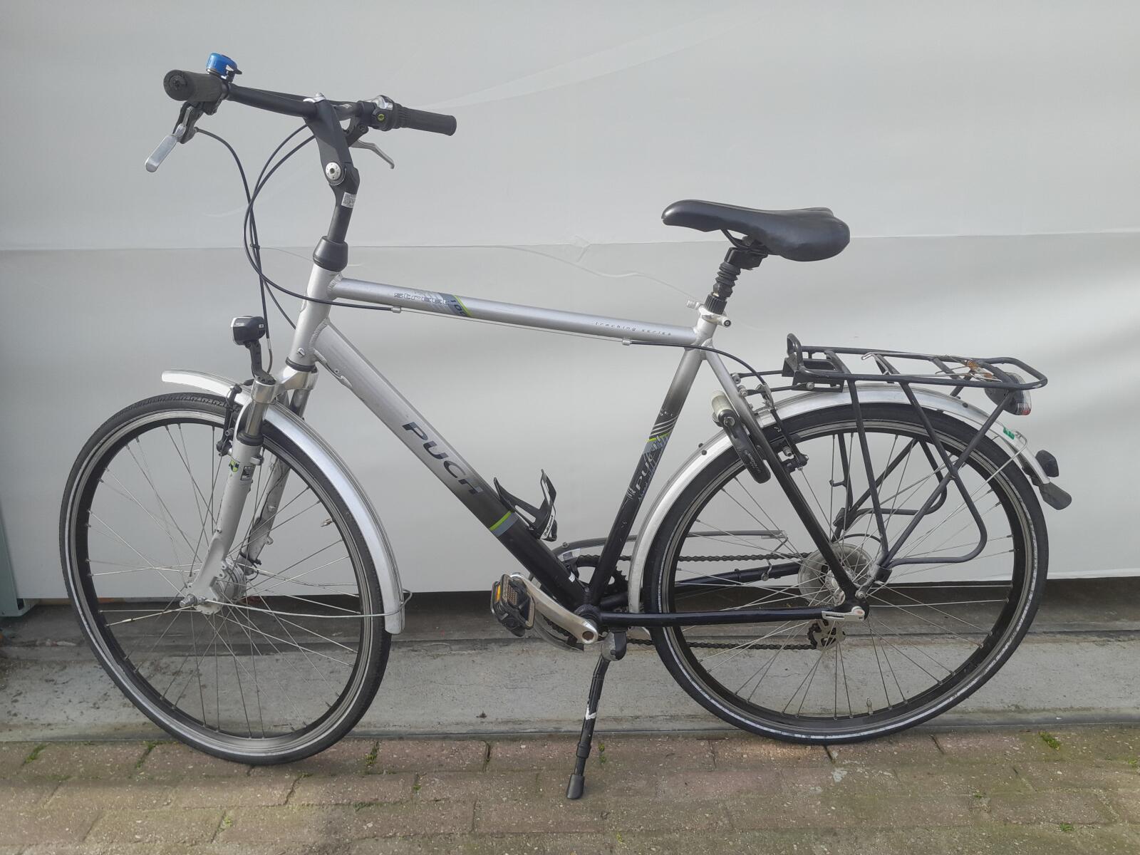 Puch Street 6/7