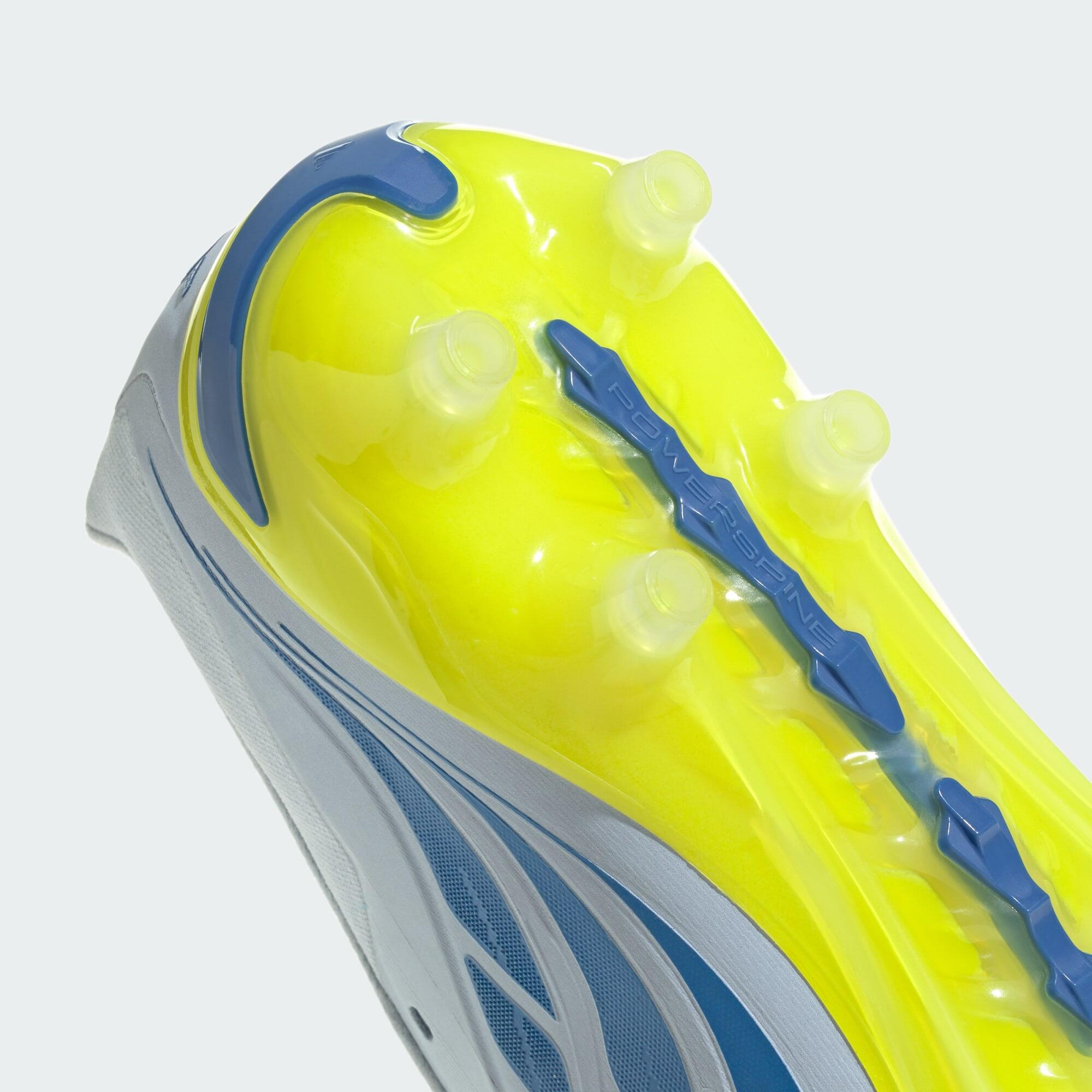 Scarpa da calcio PREDATOR PRO con linguetta ripiegabile per superfici in erba 6/7
