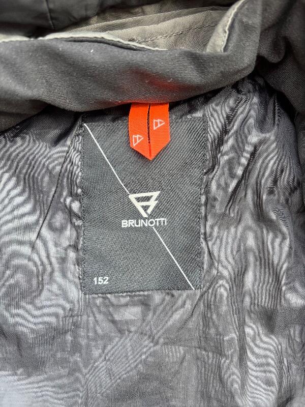 Entre Particuliers - Veste de ski Brunotti taille 152 3/5