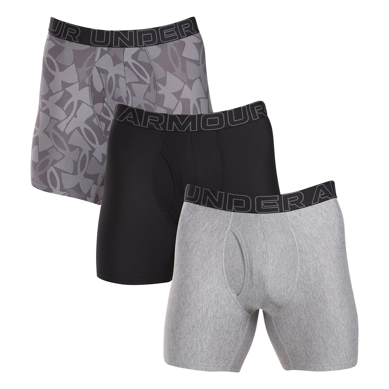 UNDER ARMOUR picture