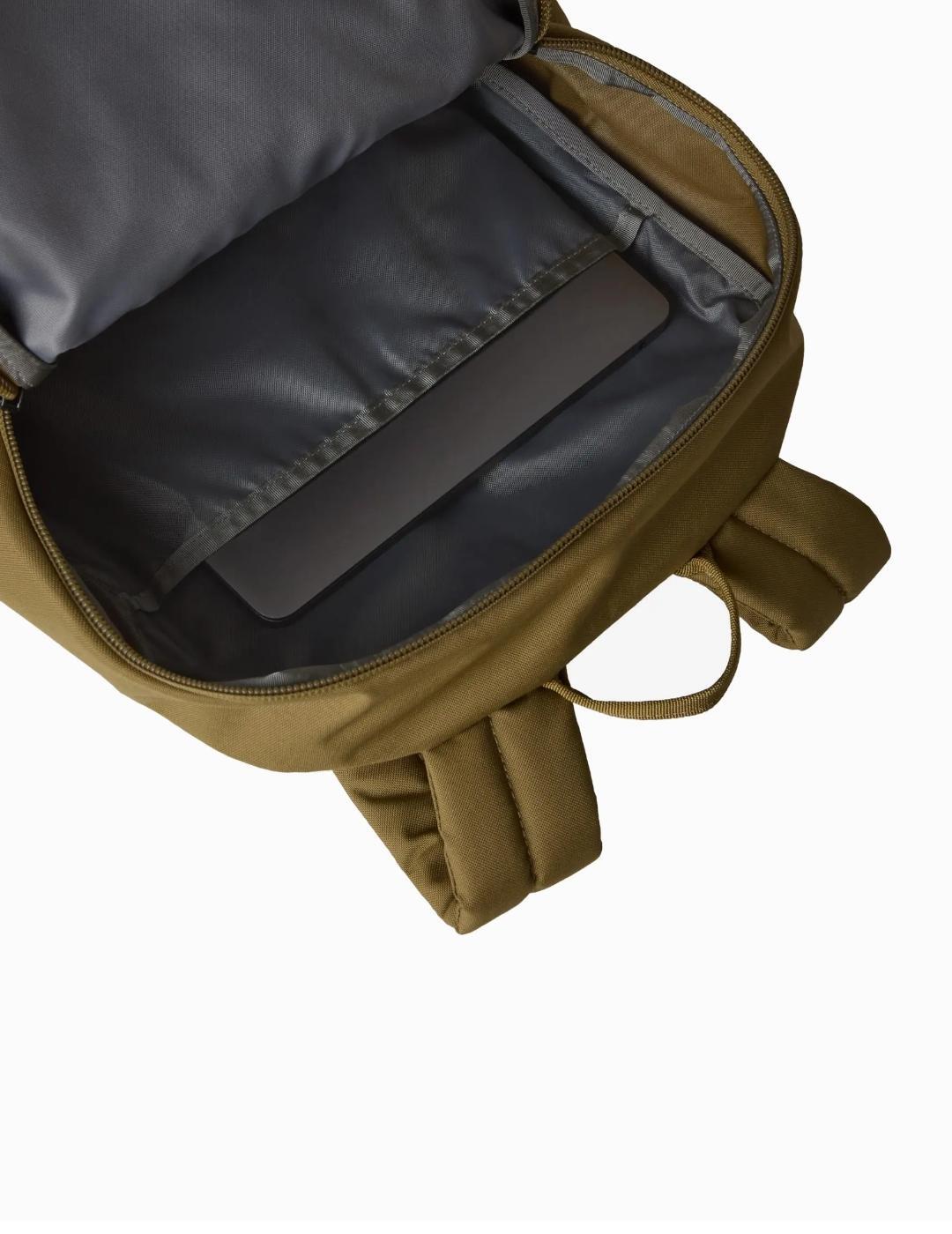 Mochila trekking para  The north face Rodey  Verde 6/7
