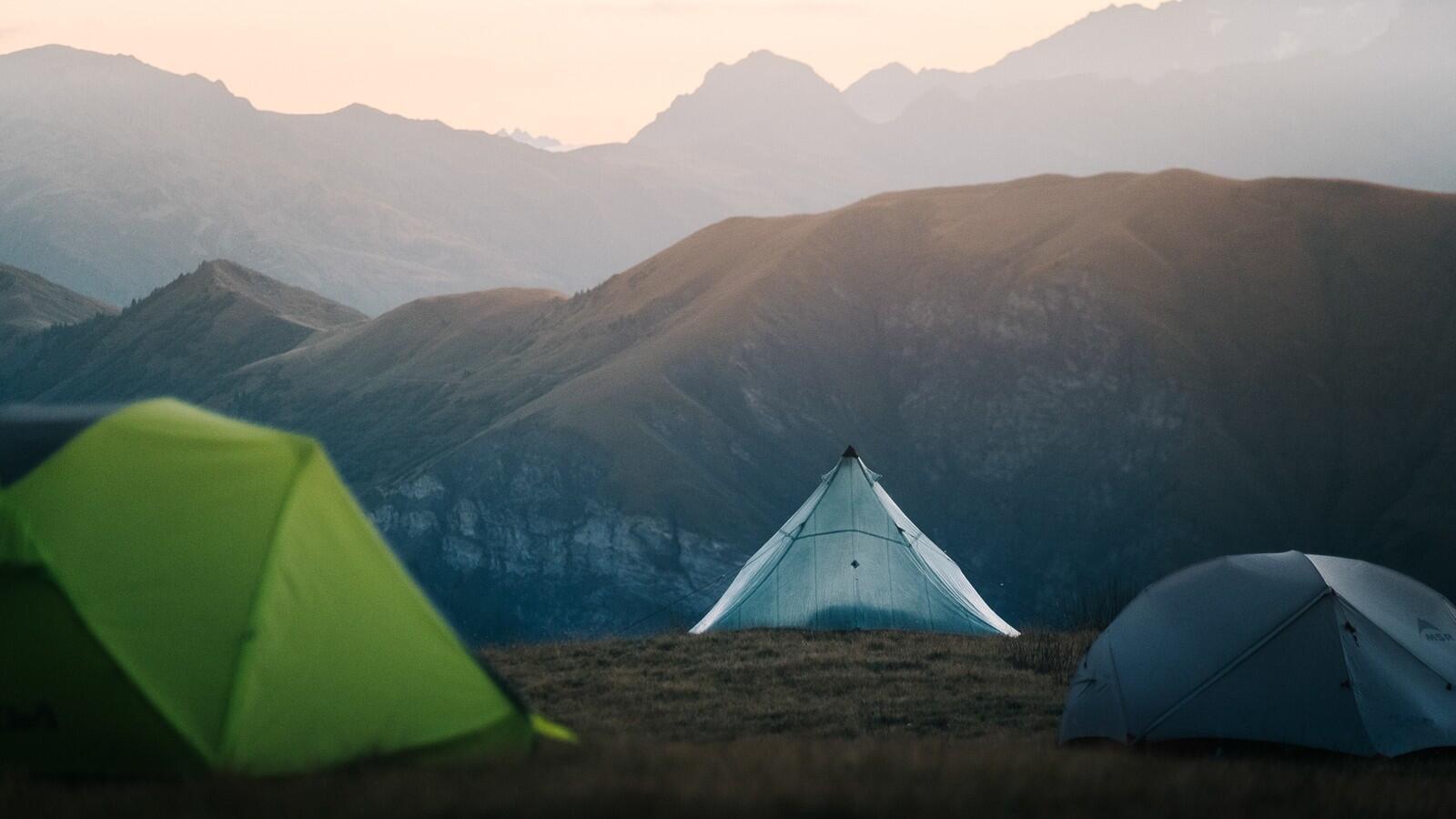DECATHLON TRAVEL picture